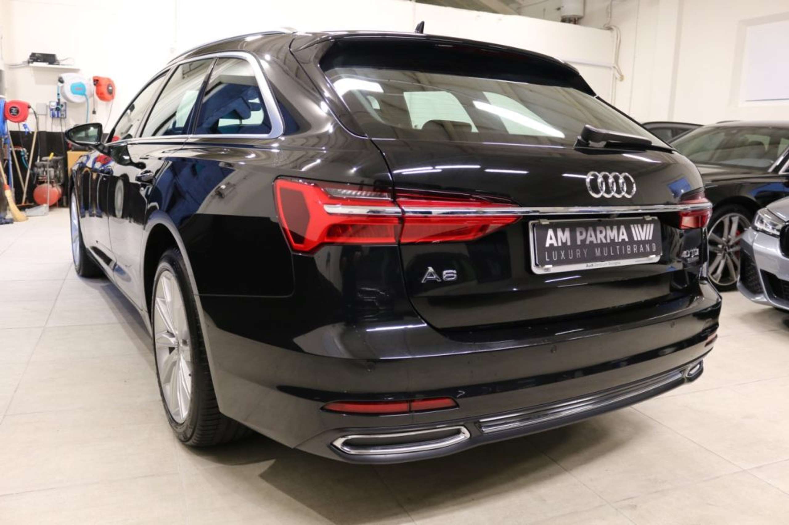 Audi - A6