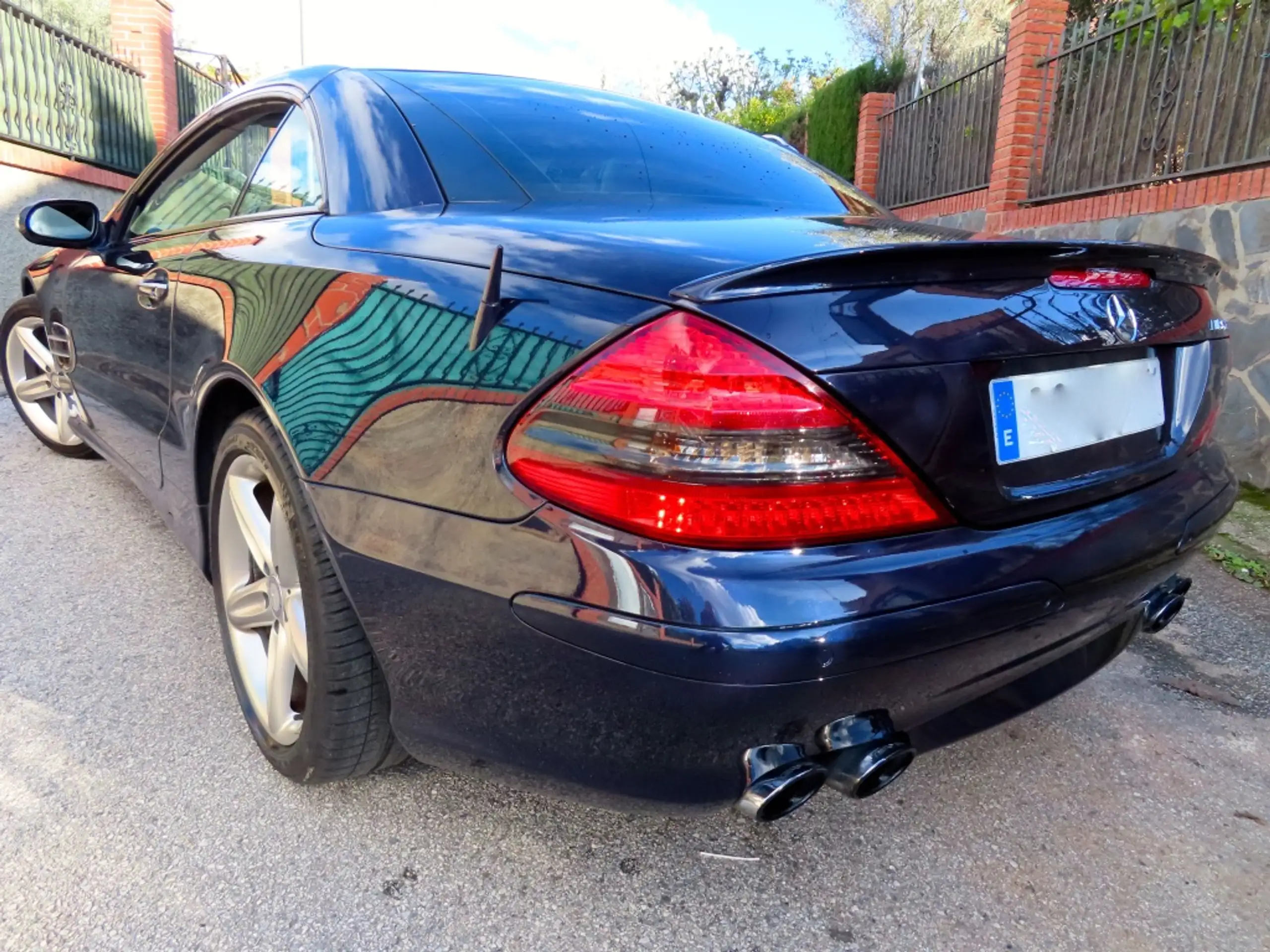 Mercedes-Benz - SL 350