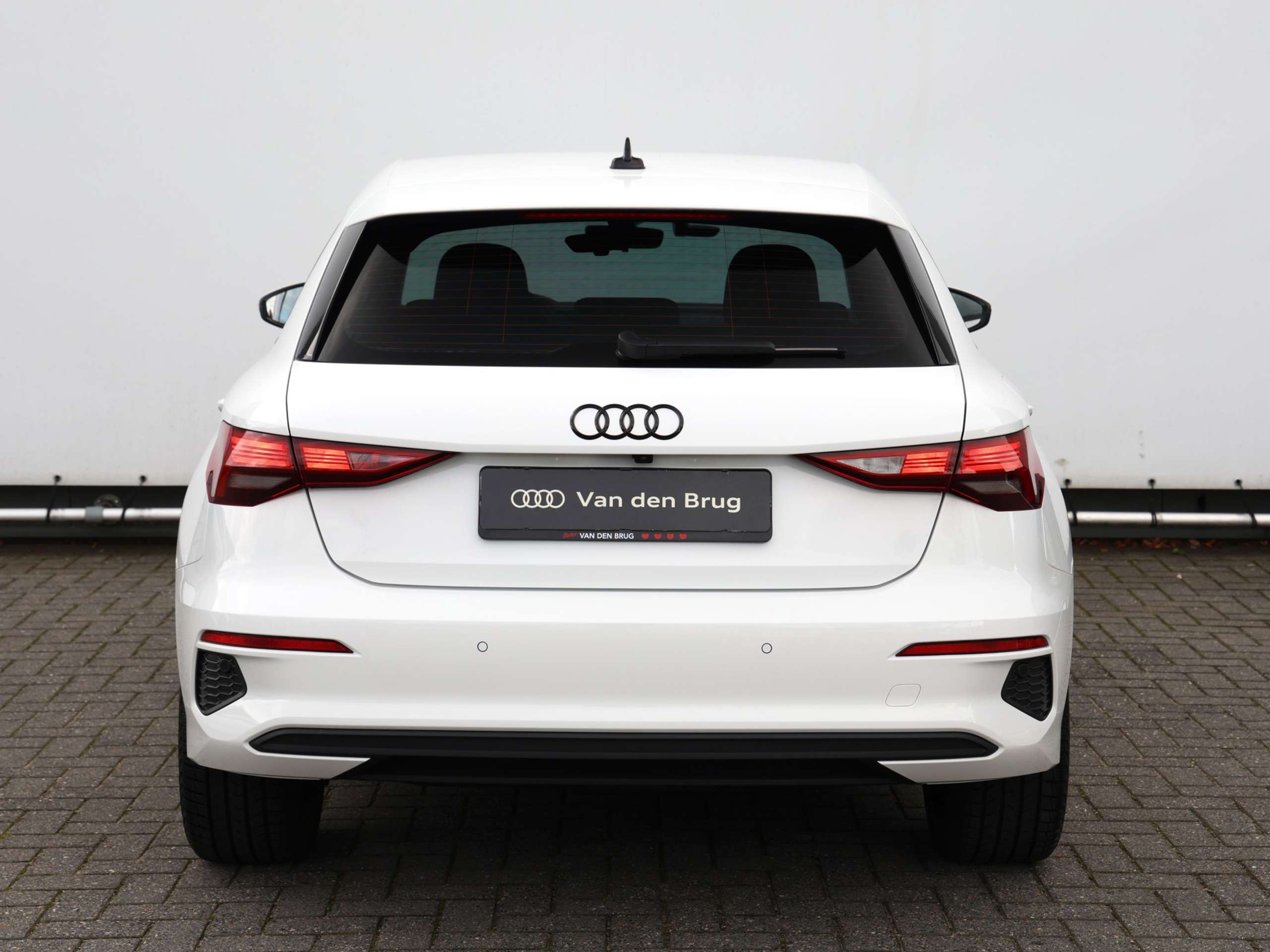 Audi - A3