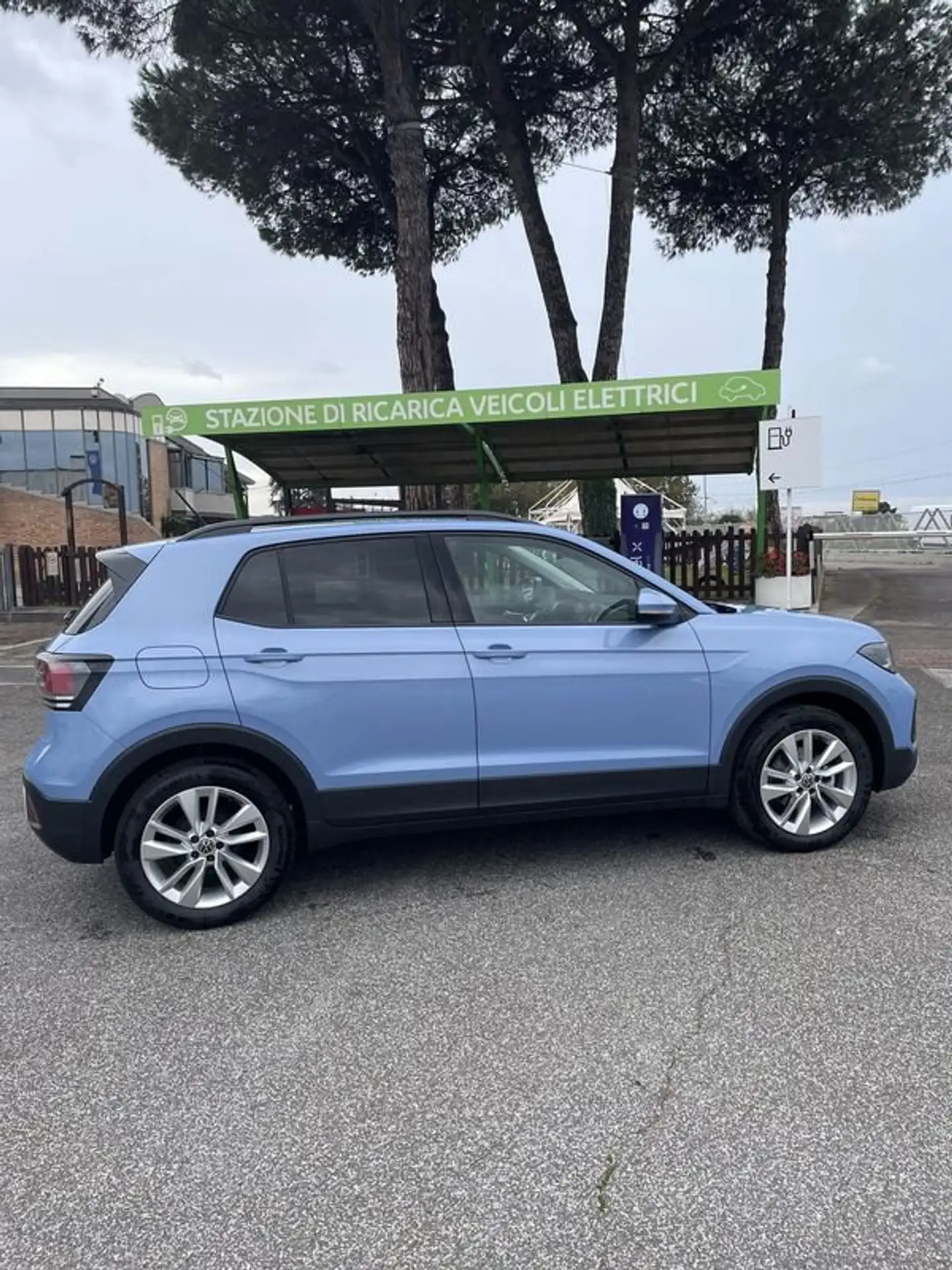 Volkswagen - T-Cross