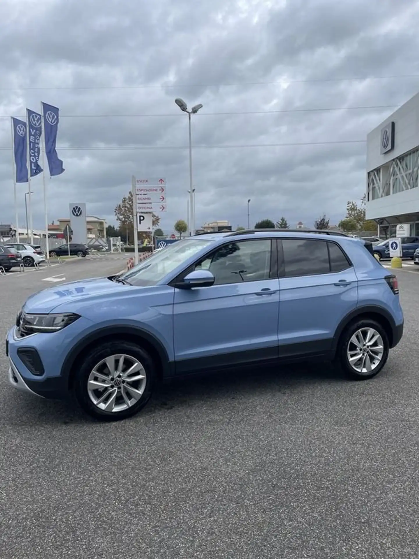 Volkswagen - T-Cross