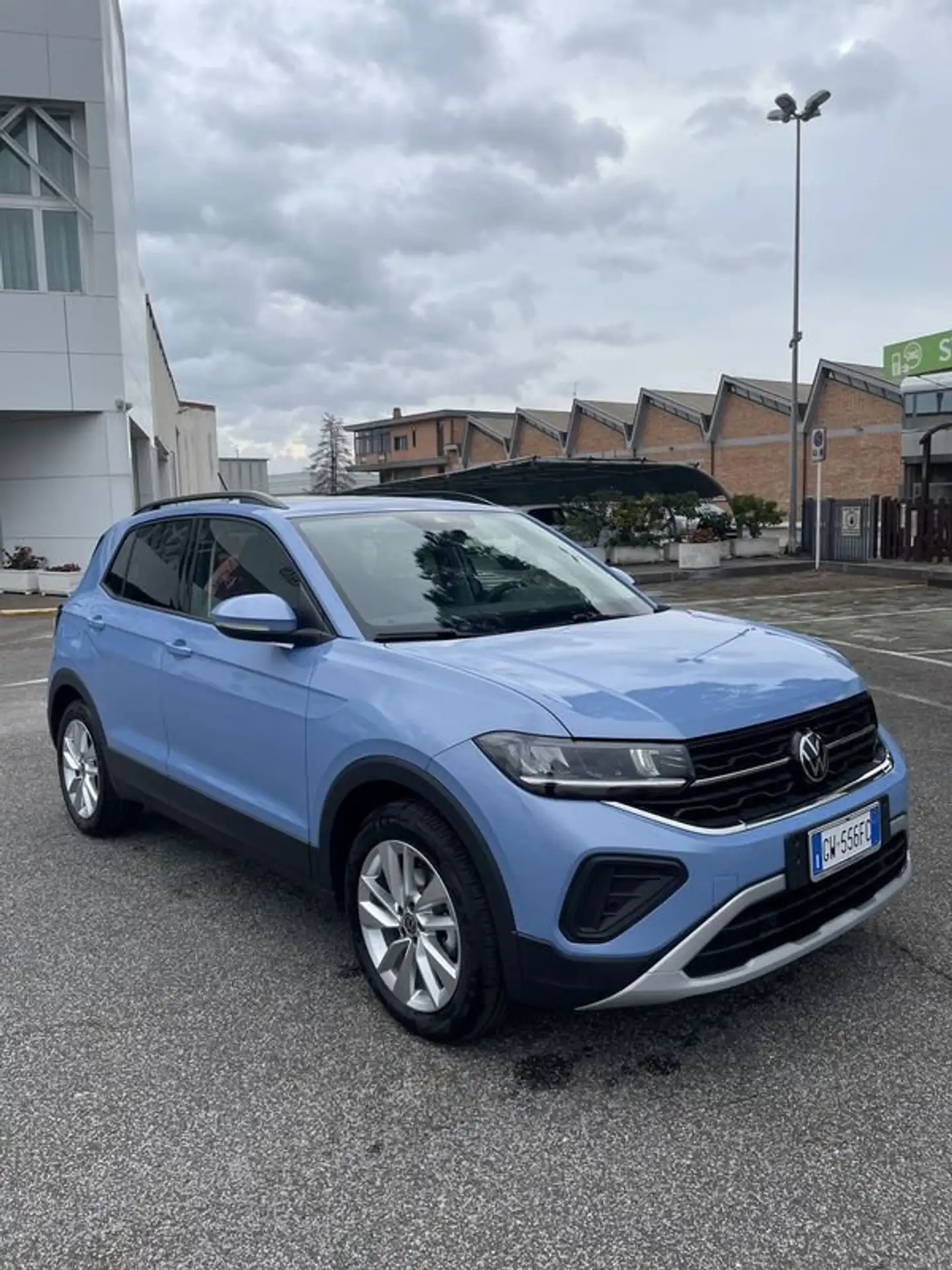 Volkswagen - T-Cross