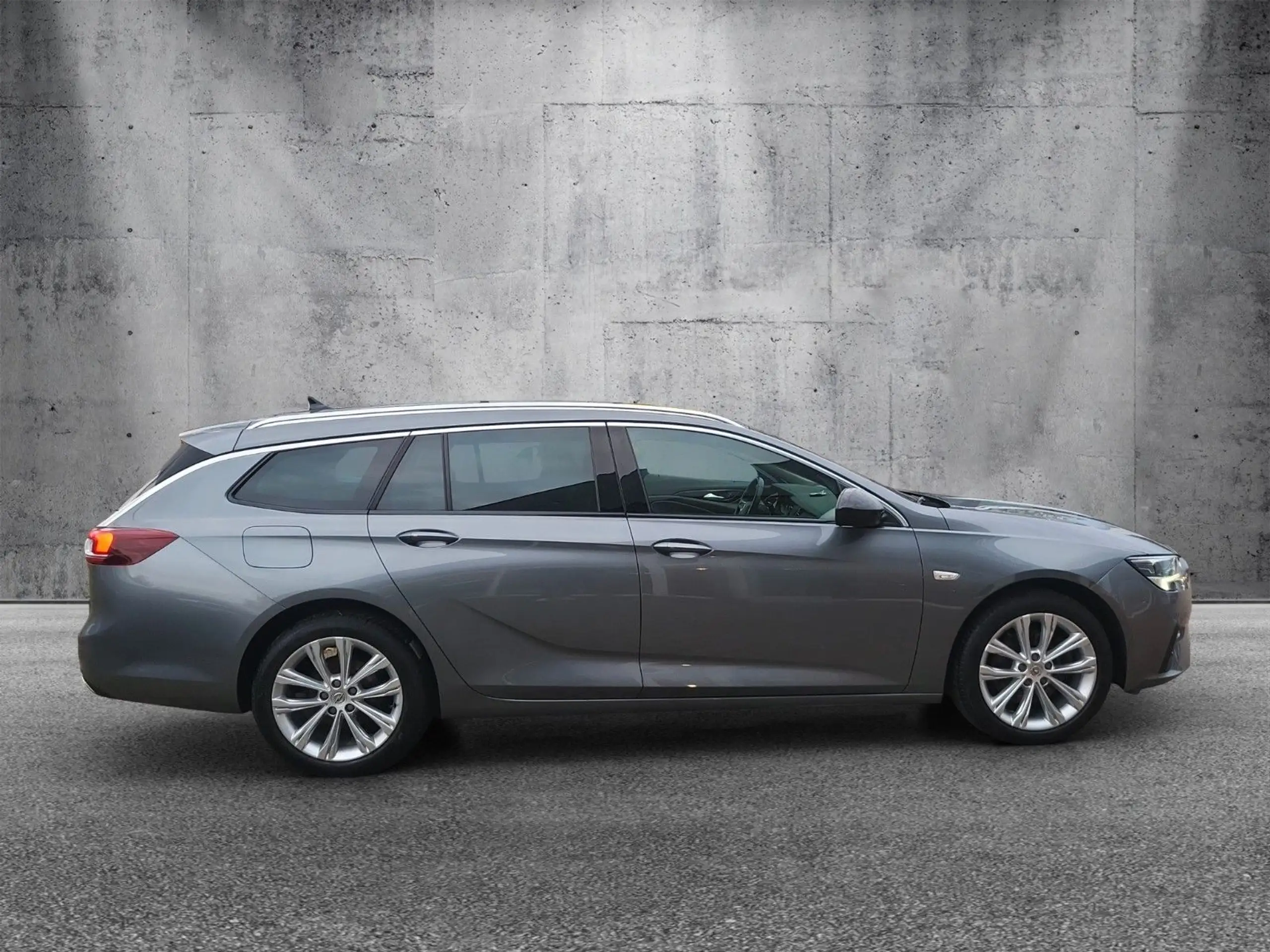 Opel - Insignia