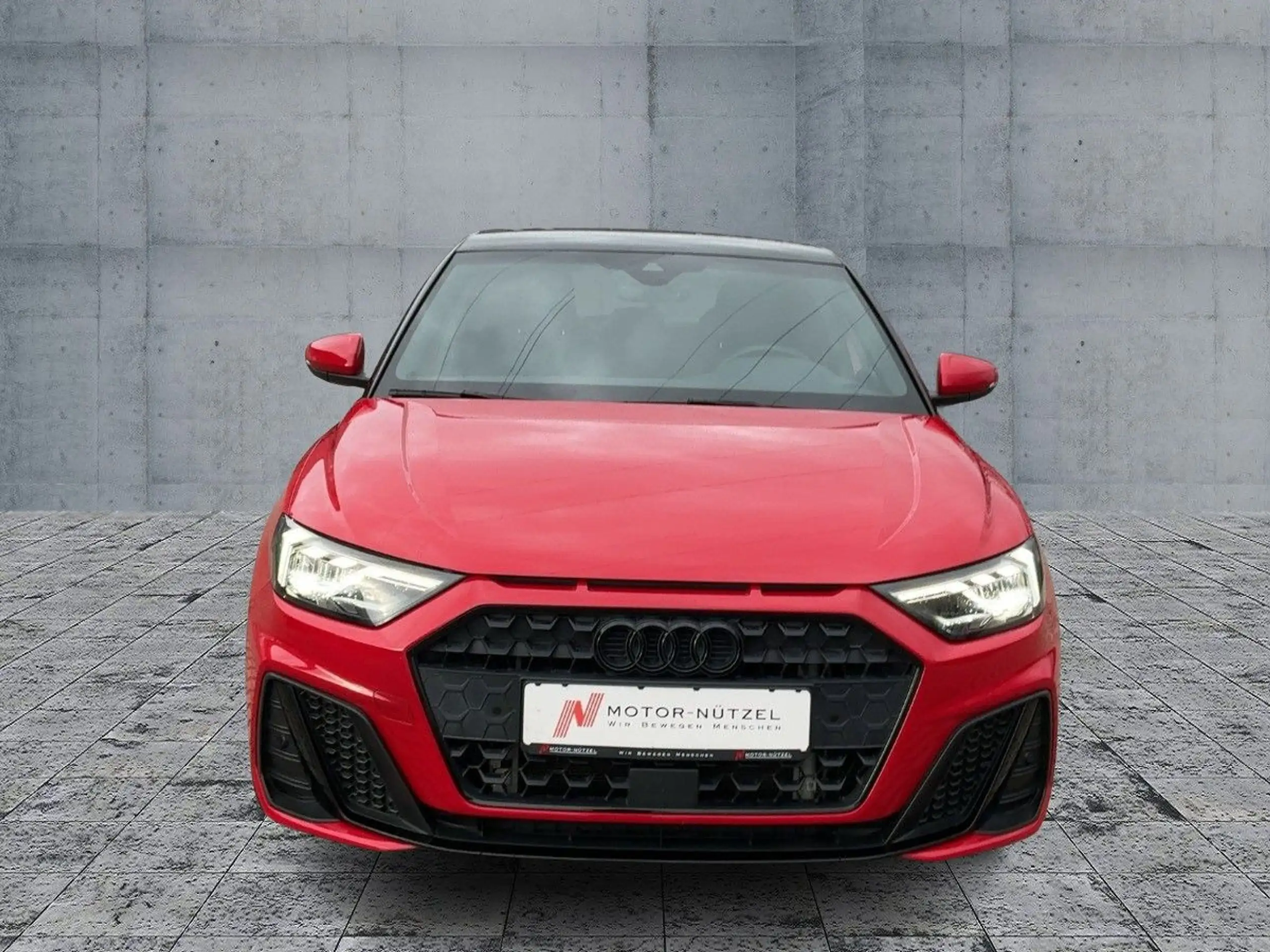 Audi - A1