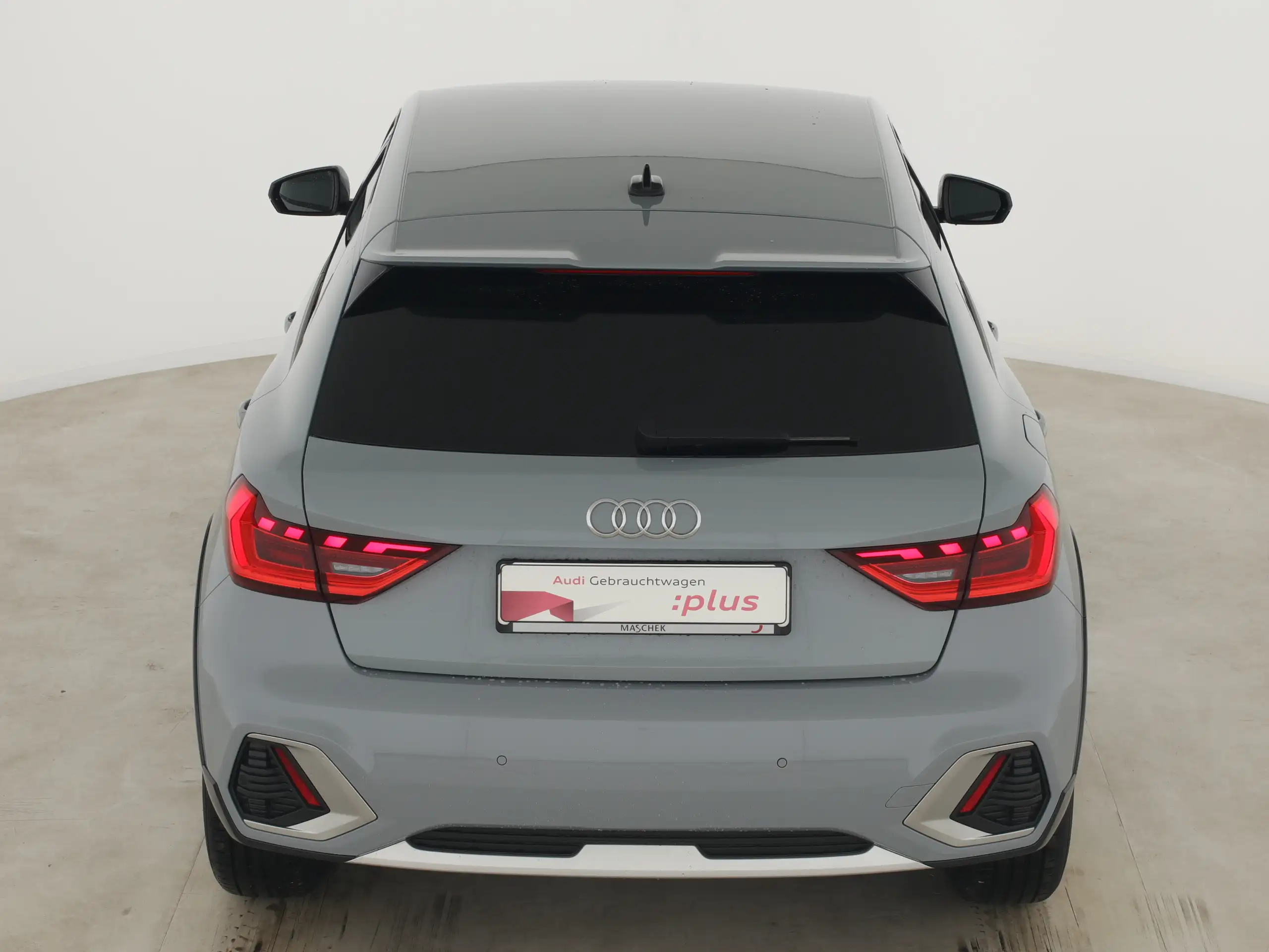 Audi - A1