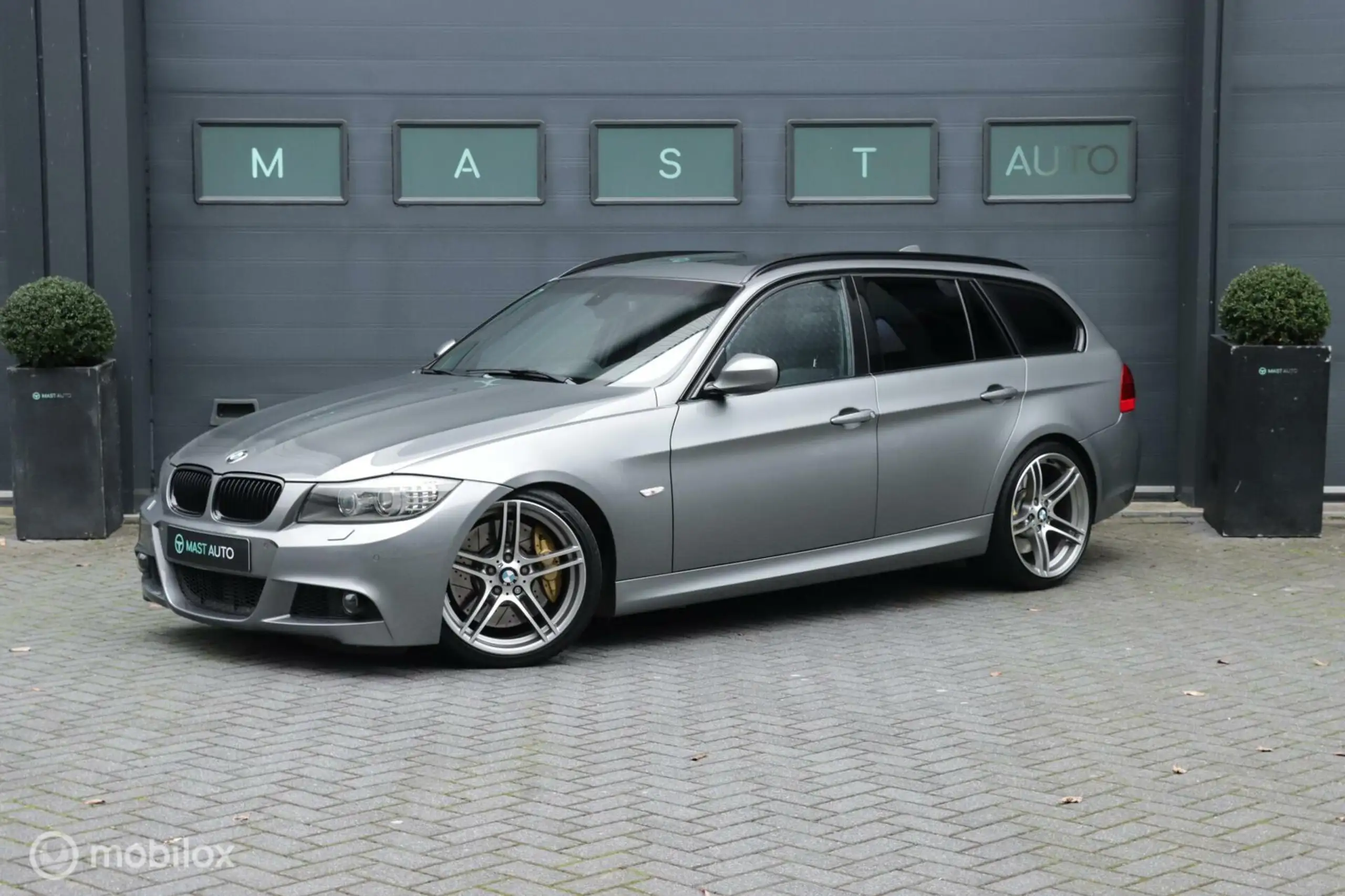 BMW 335 2010