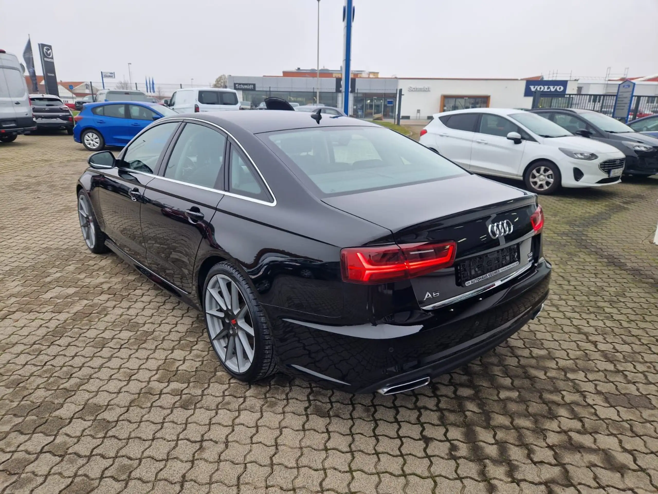 Audi - A6