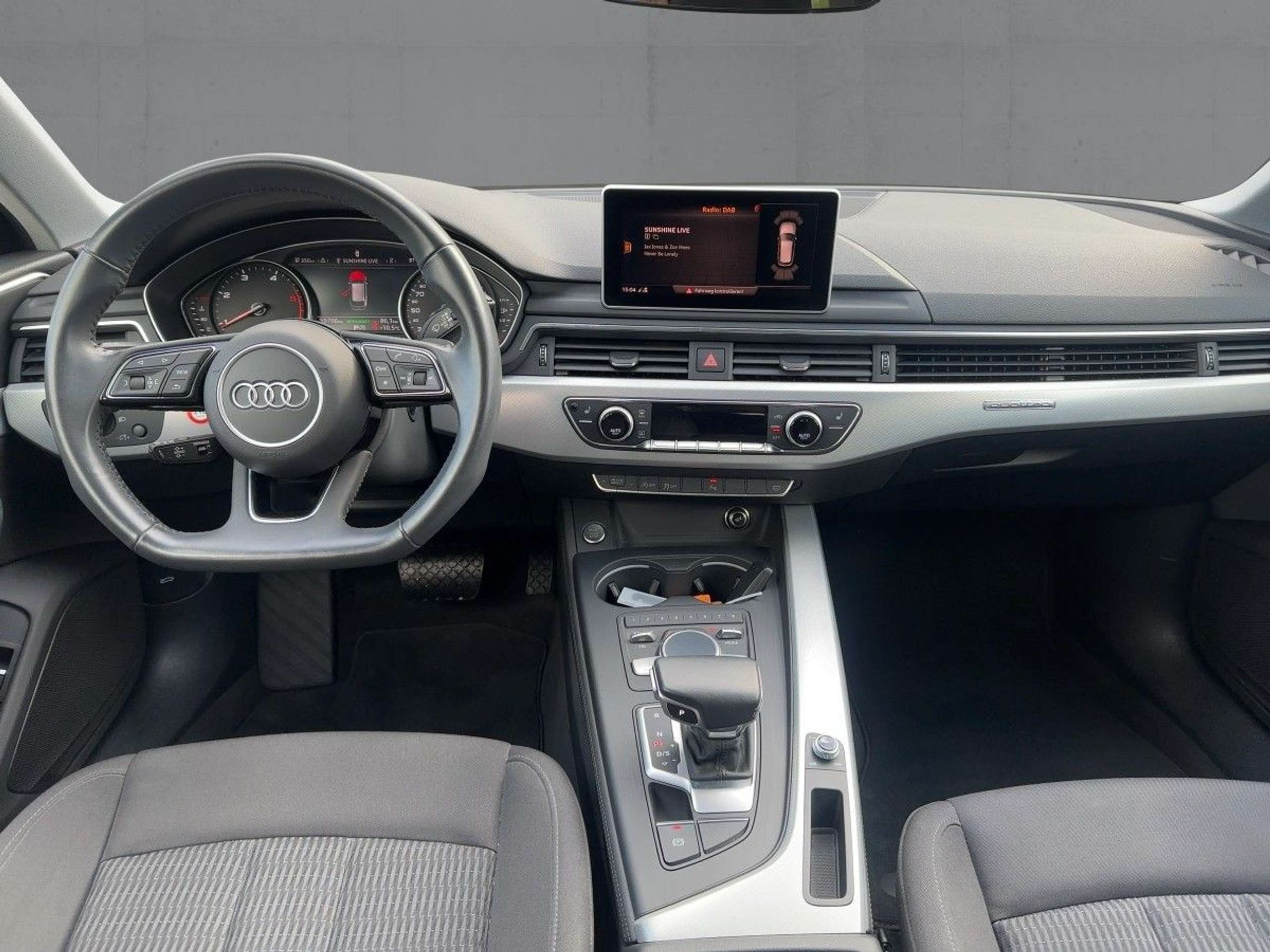 Audi - A4