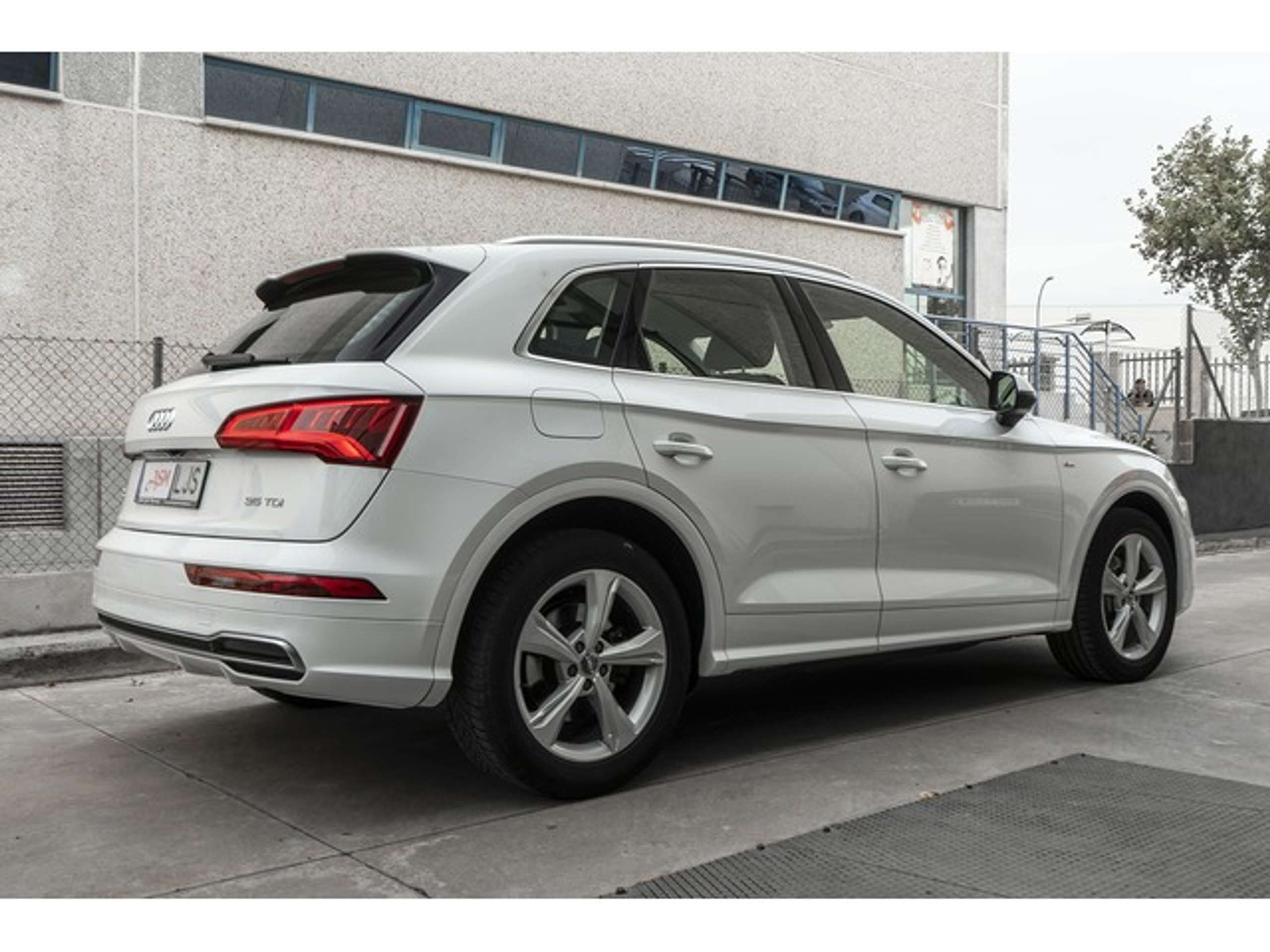 Audi - Q5