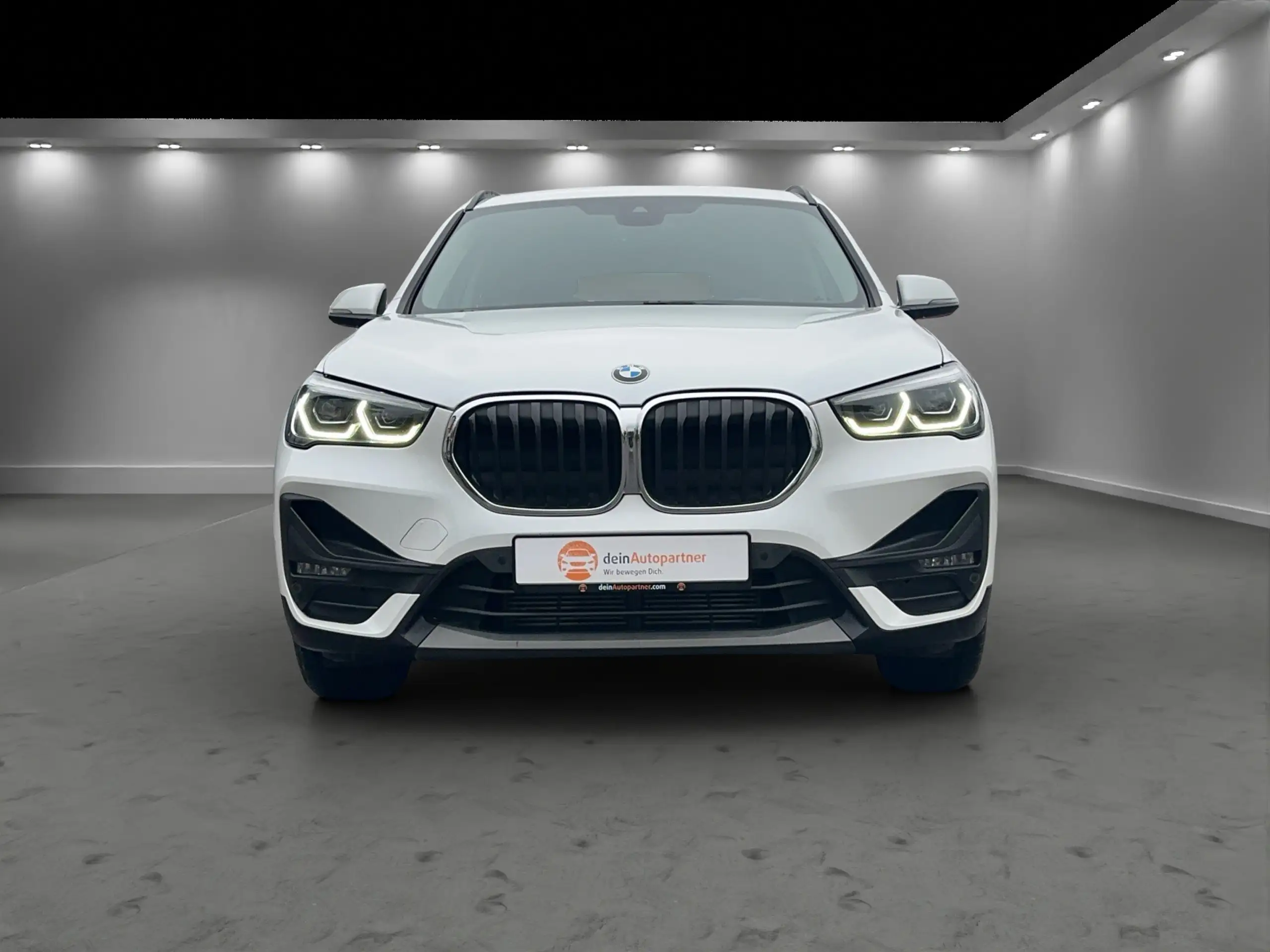 BMW - X1