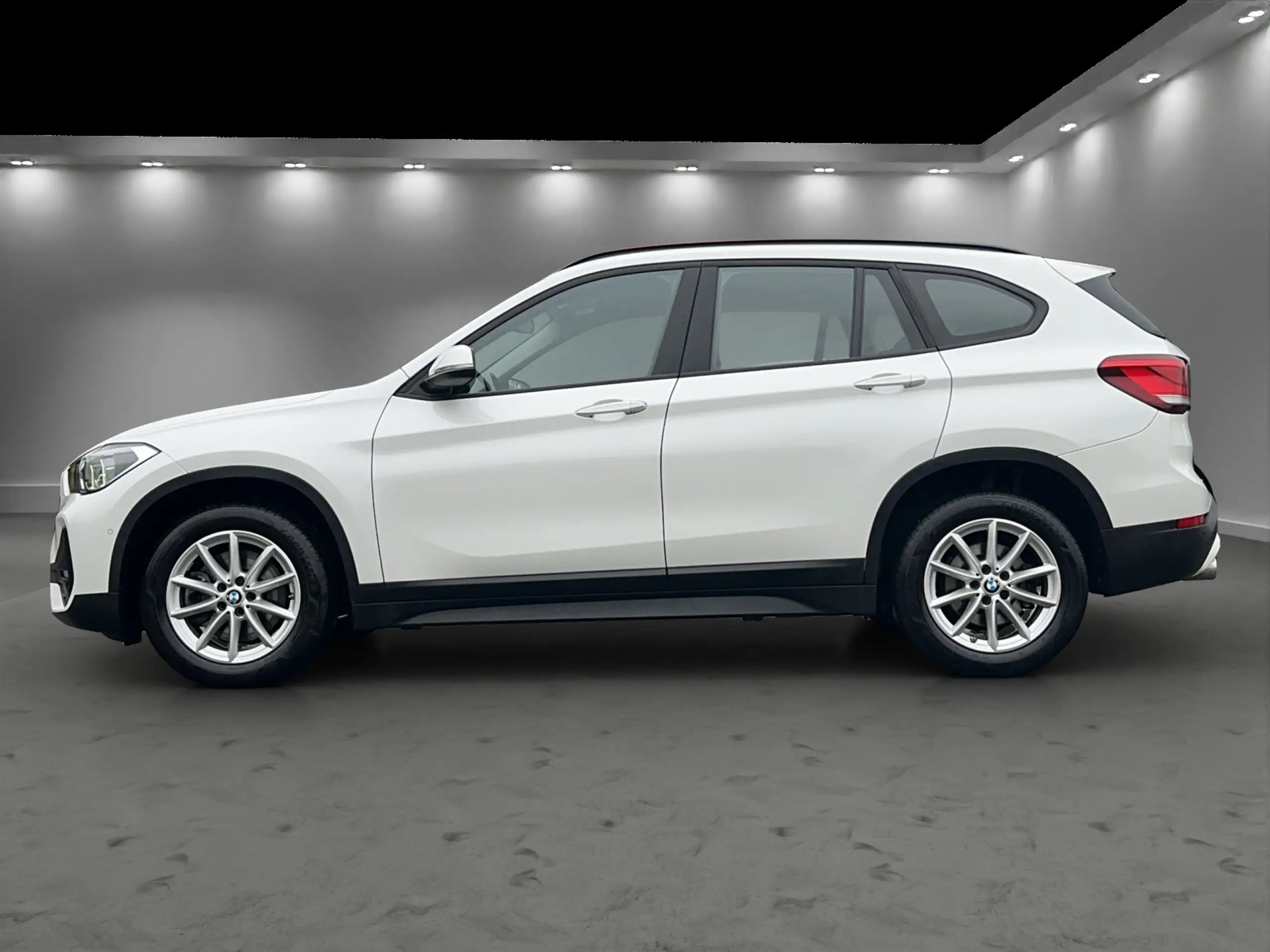 BMW - X1