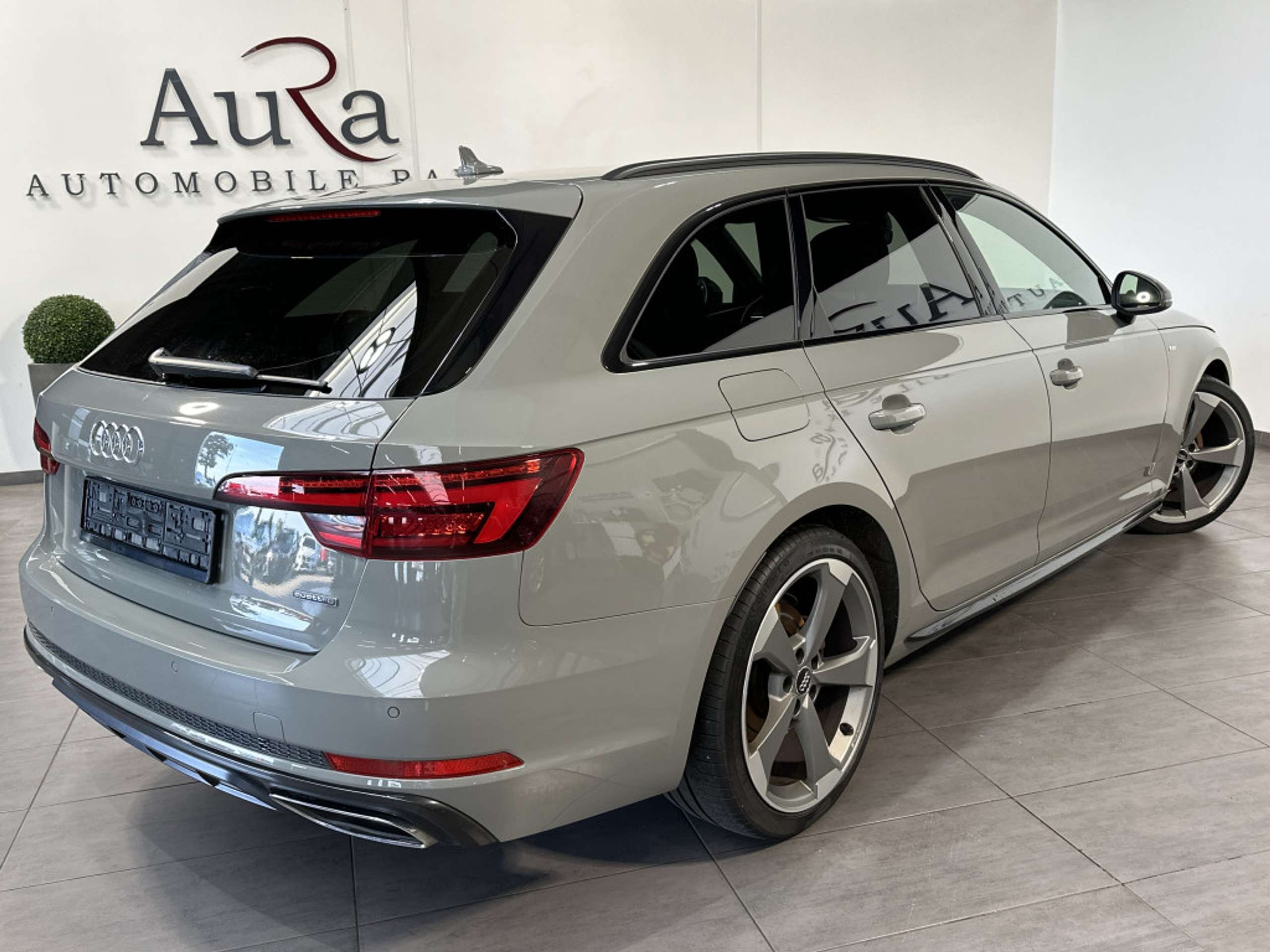 Audi - A4