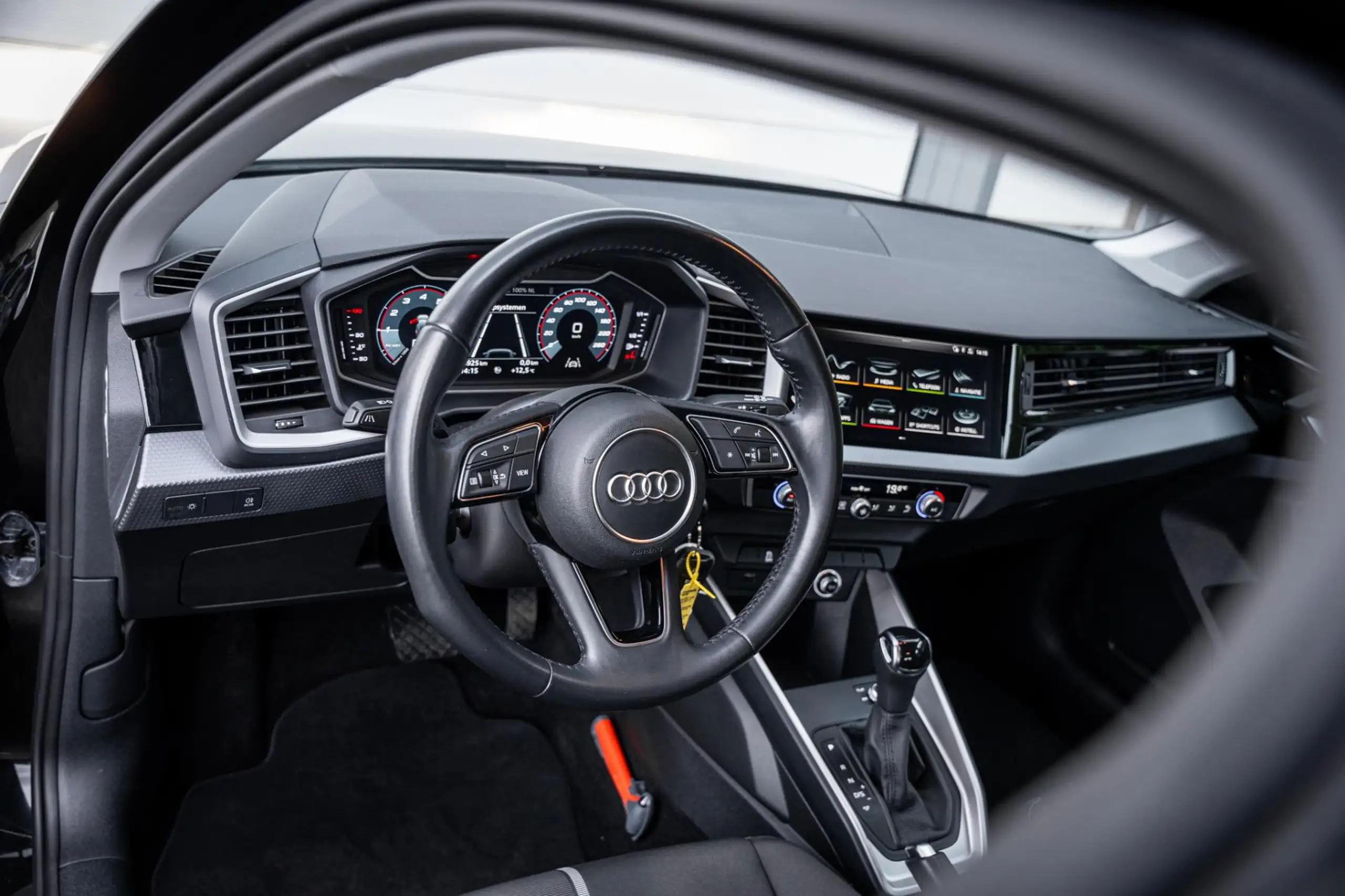 Audi - A1