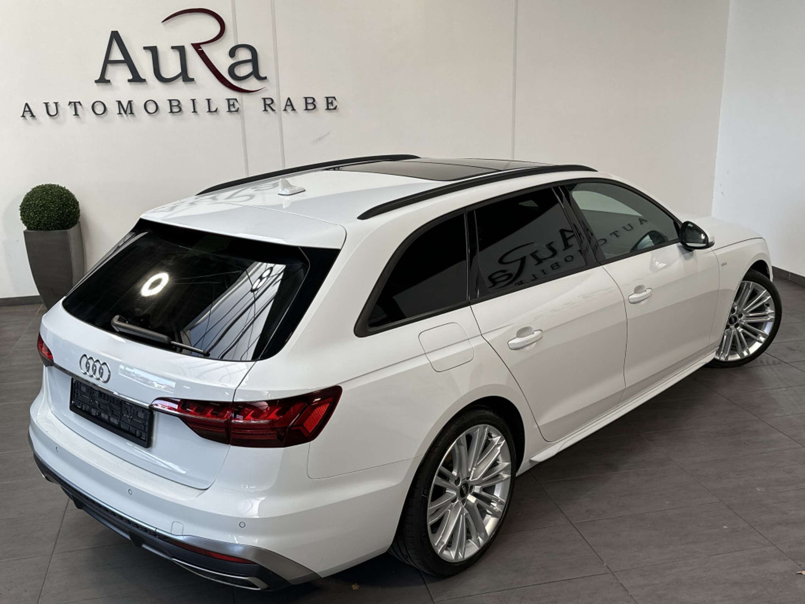 Audi - A4