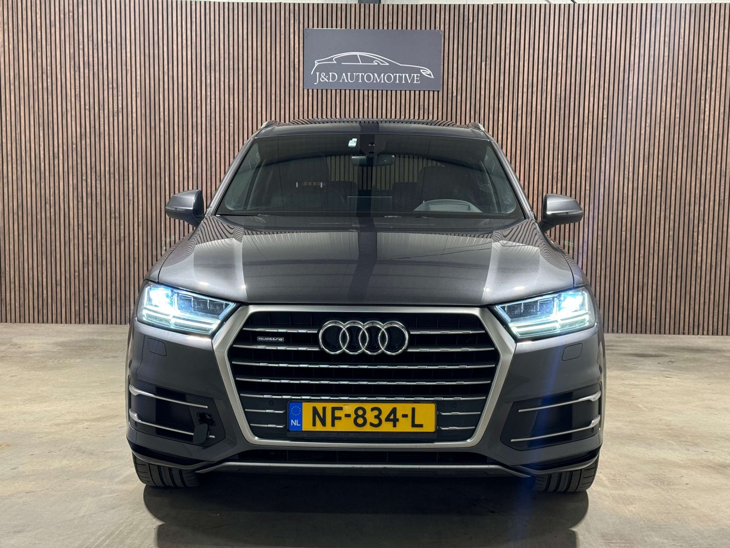 Audi - Q7