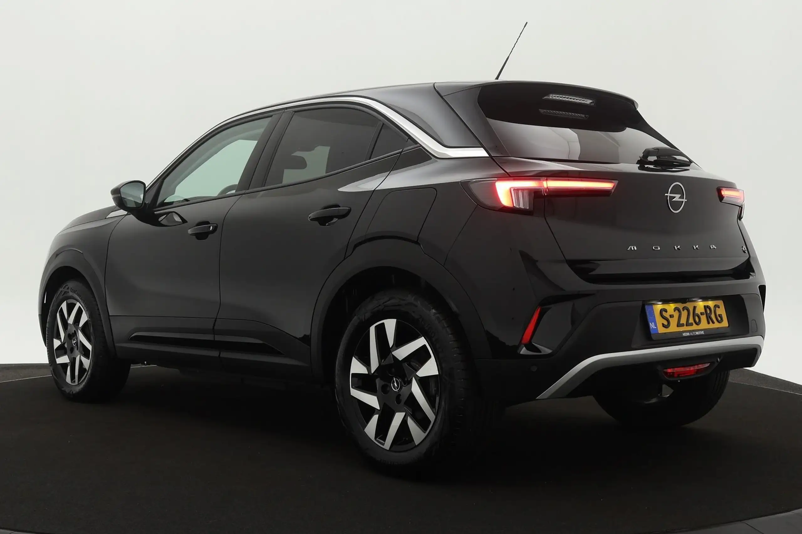 Opel - Mokka-E