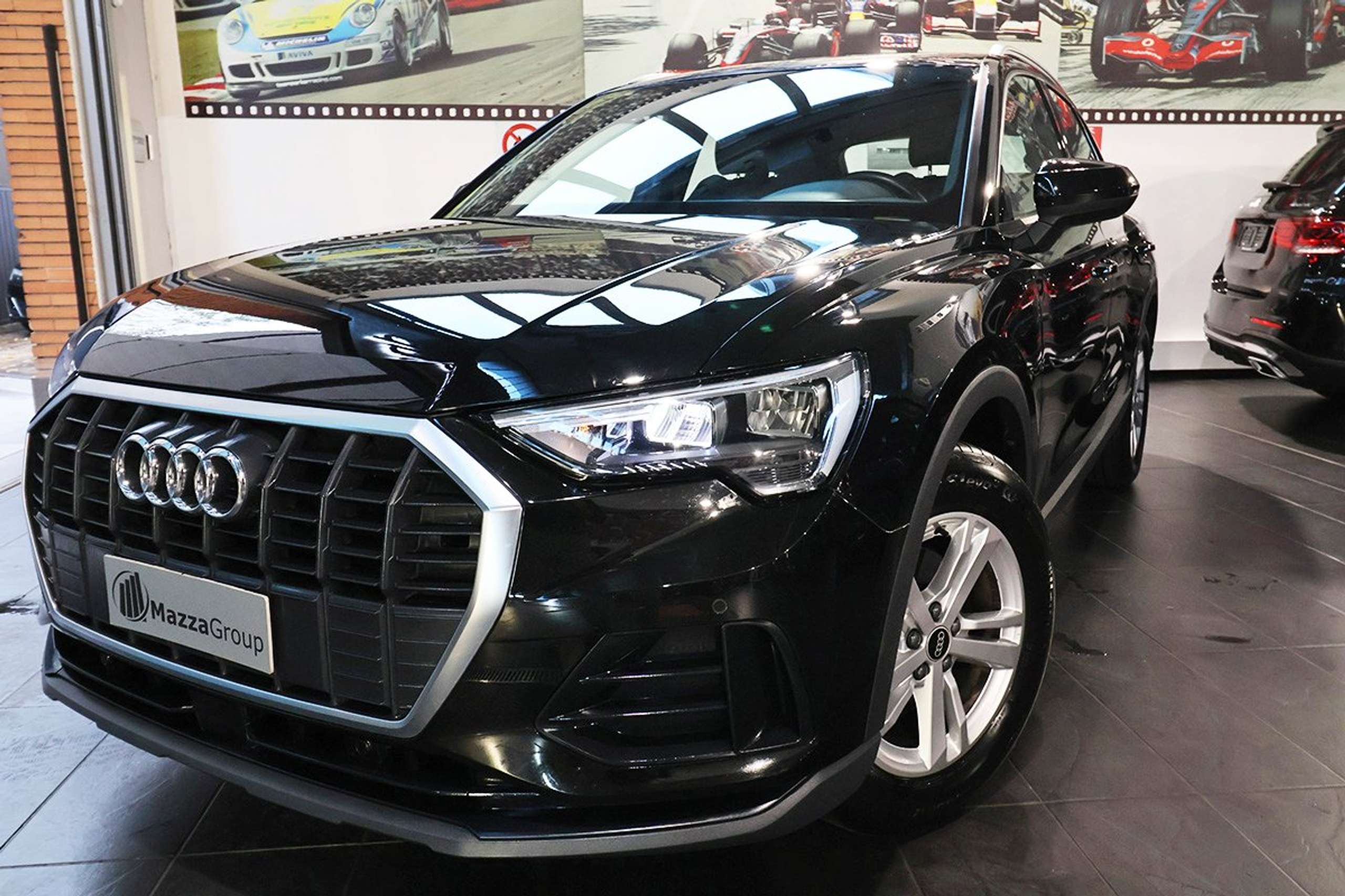 Audi - Q3