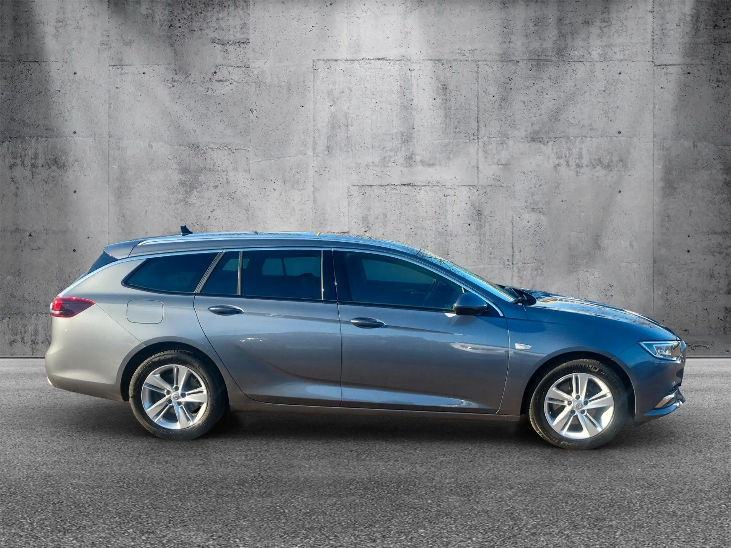 Opel - Insignia