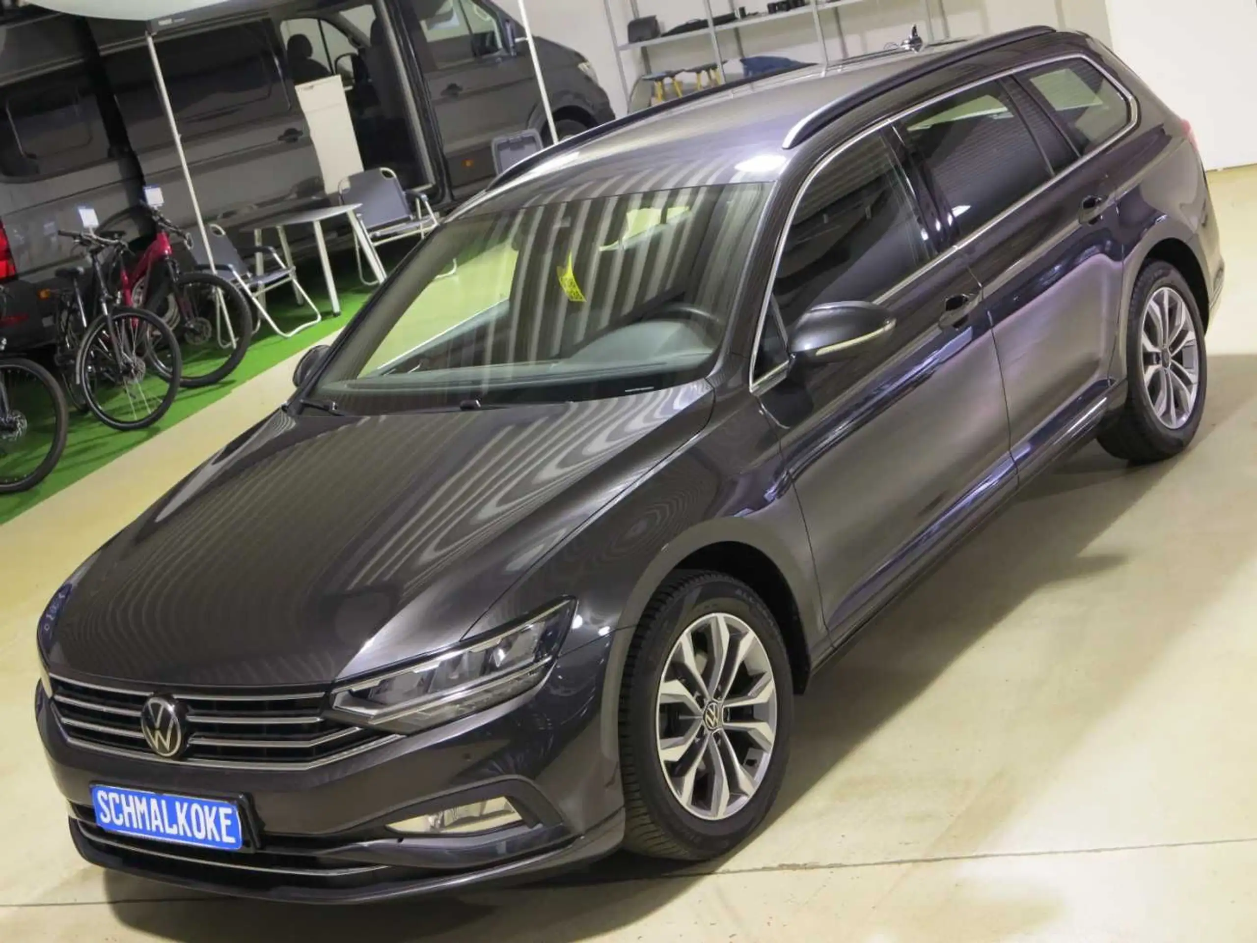 Volkswagen - Passat Variant