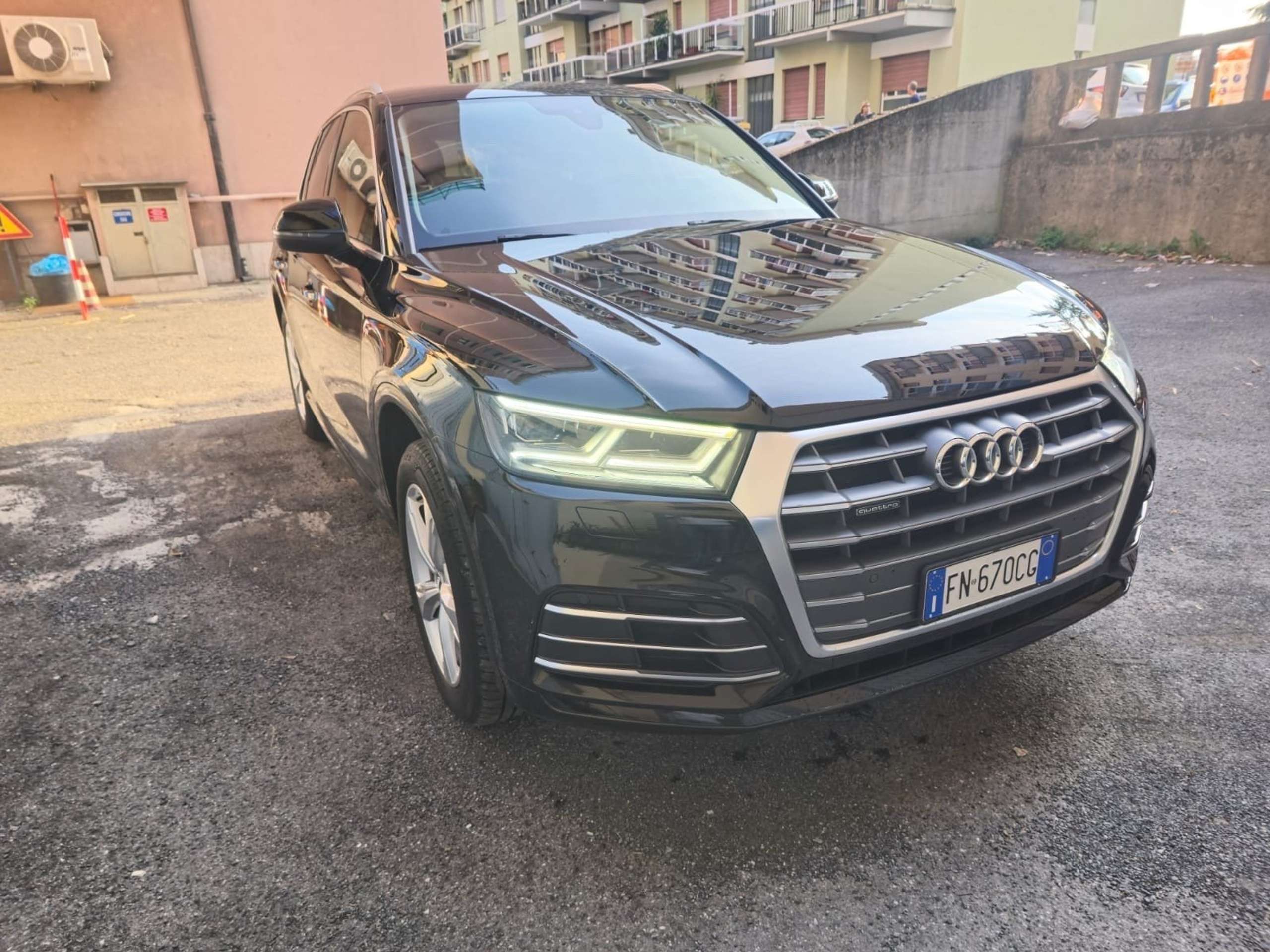 Audi - Q5