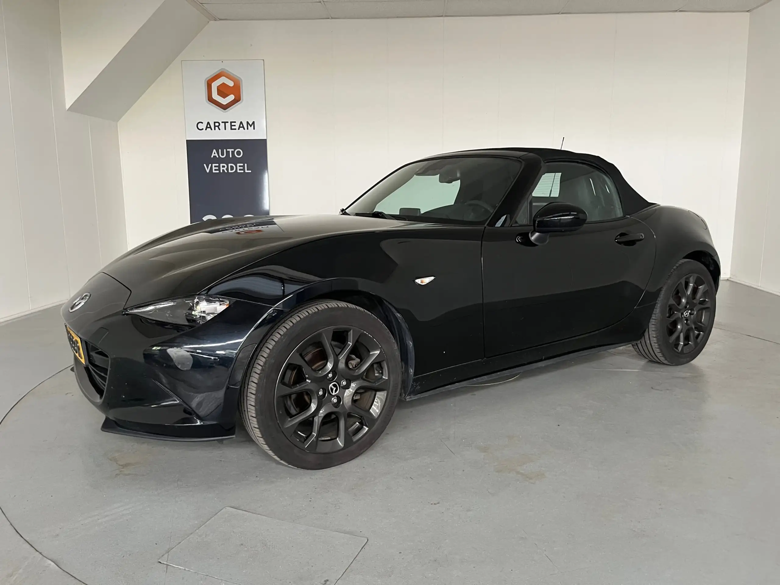 Mazda - MX-5