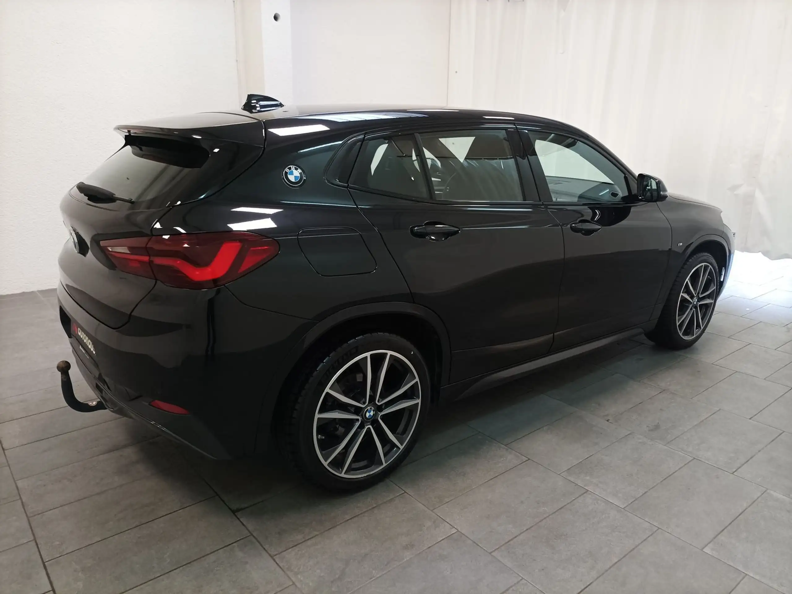 BMW - X2