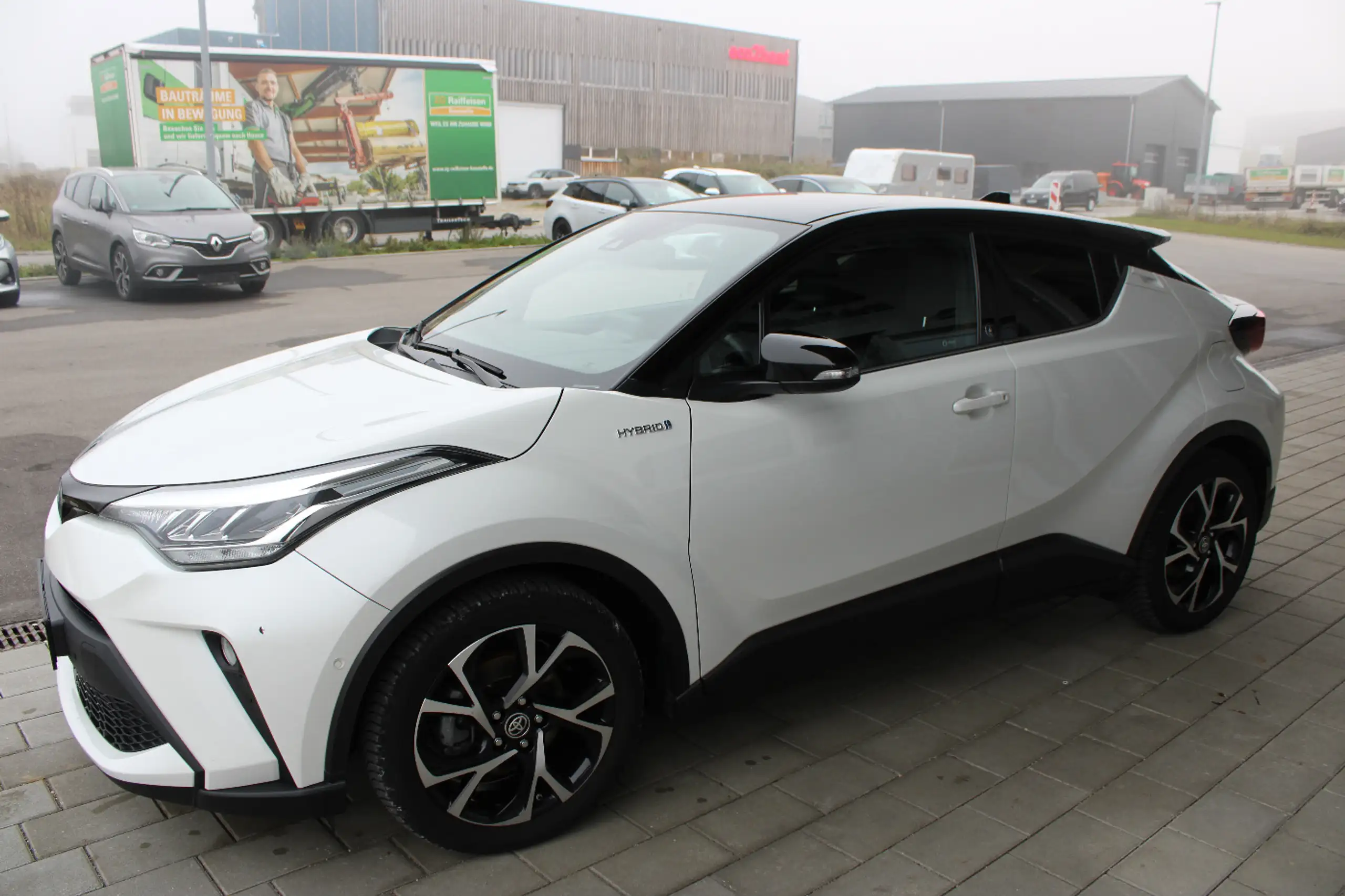 Toyota - C-HR