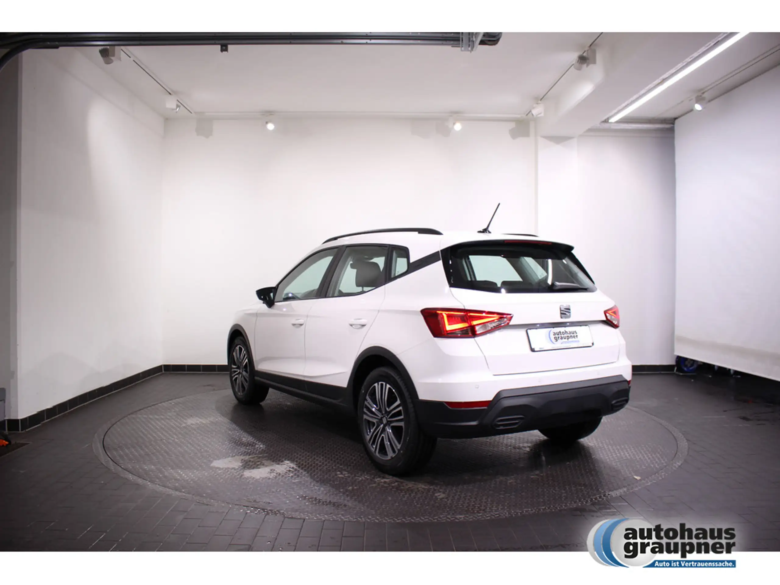 SEAT - Arona