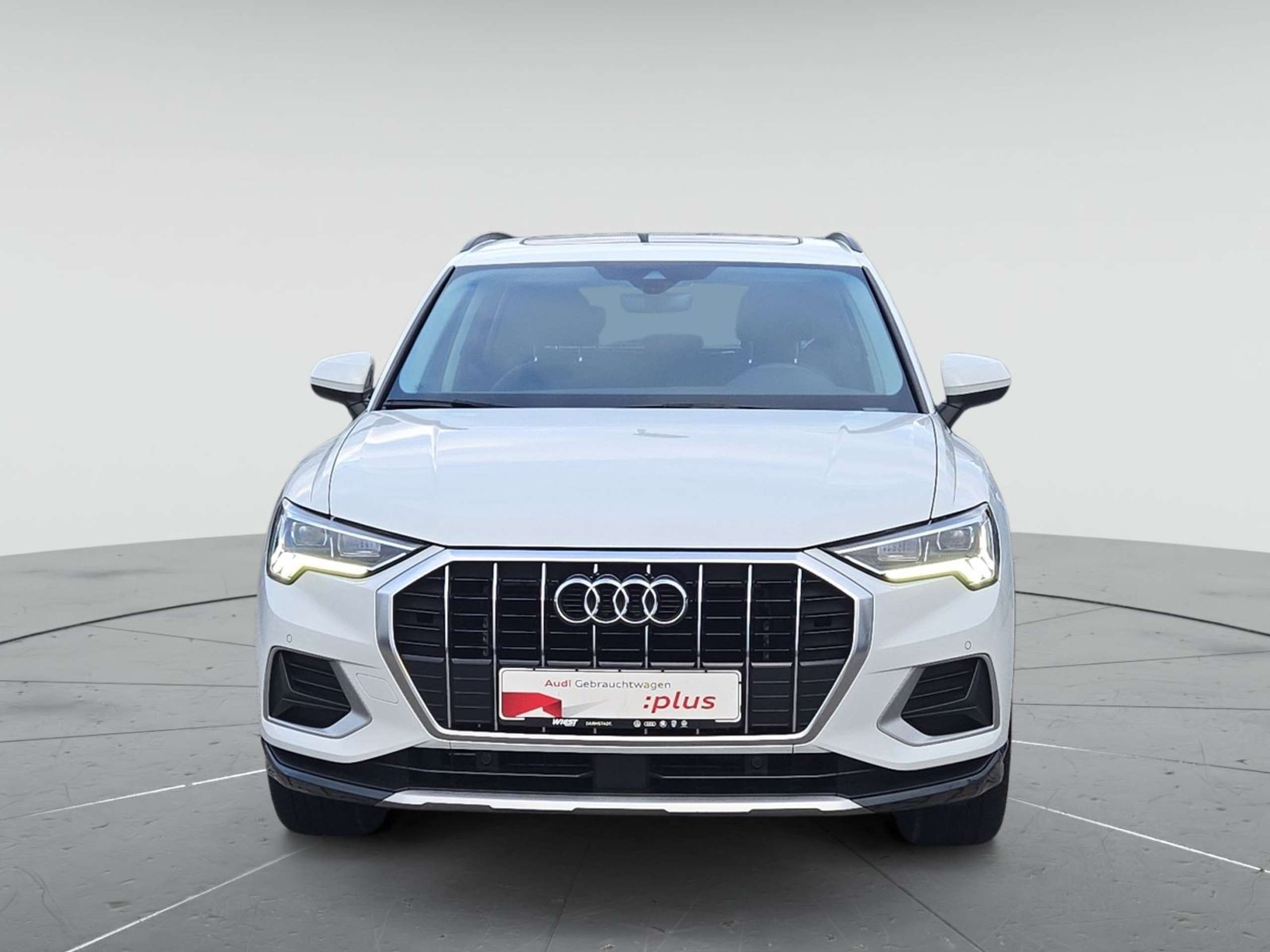 Audi - Q3