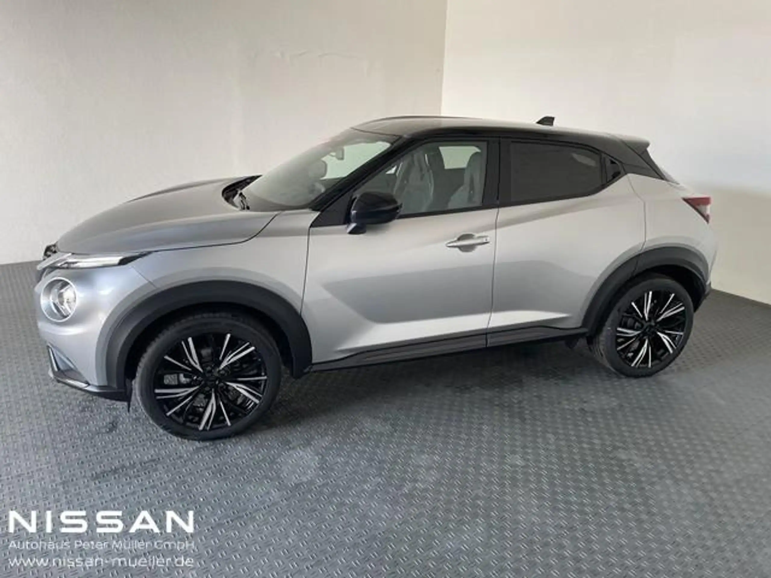 Nissan - Juke