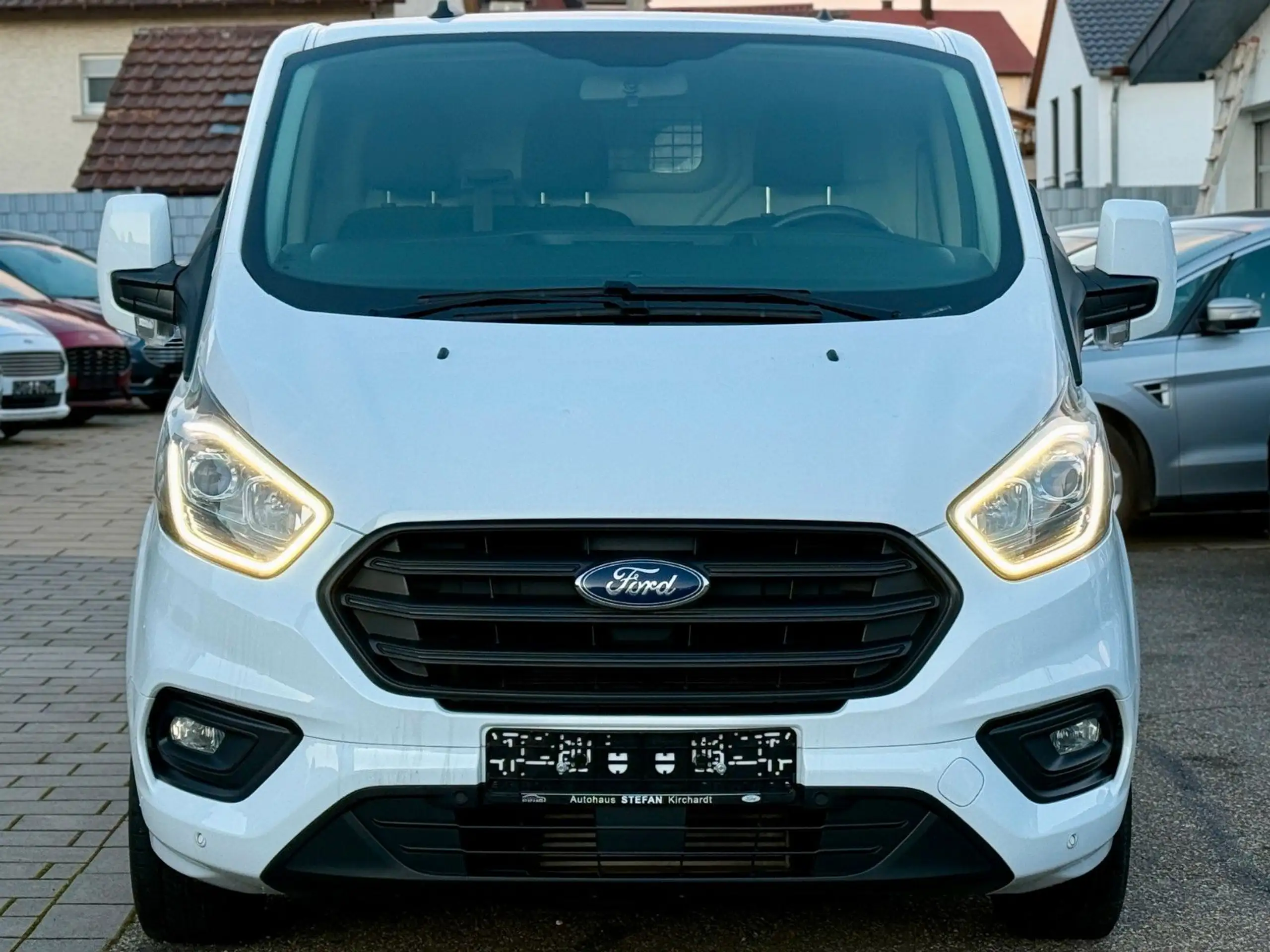 Ford - Transit Custom