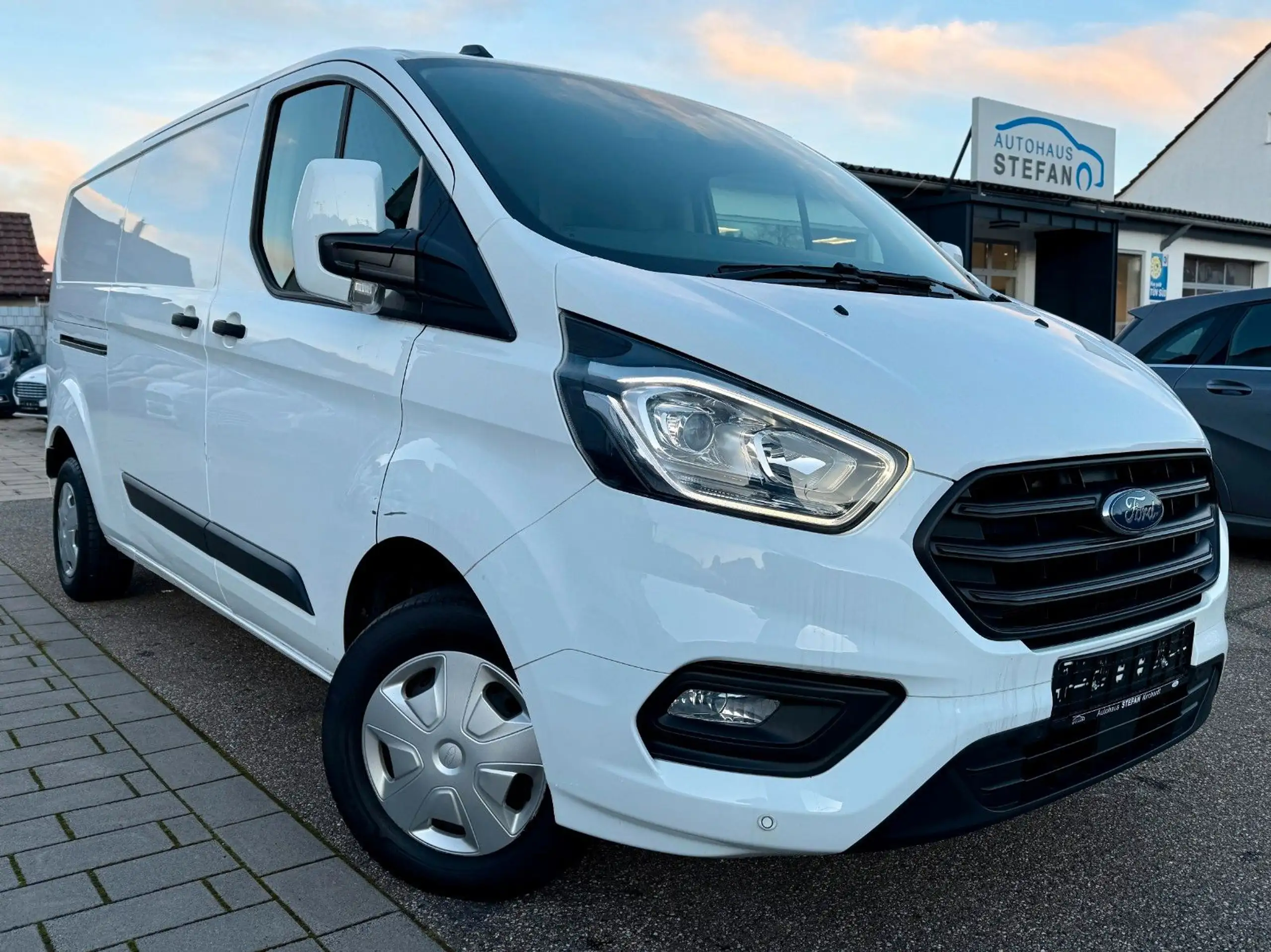 Ford - Transit Custom