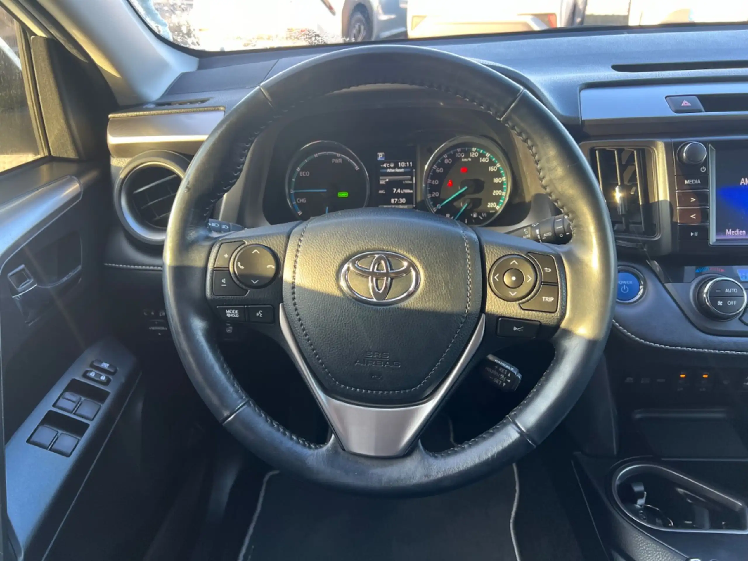 Toyota - RAV 4