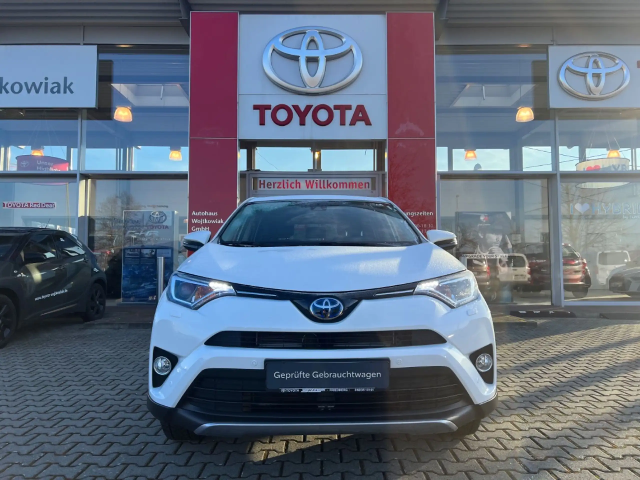 Toyota - RAV 4