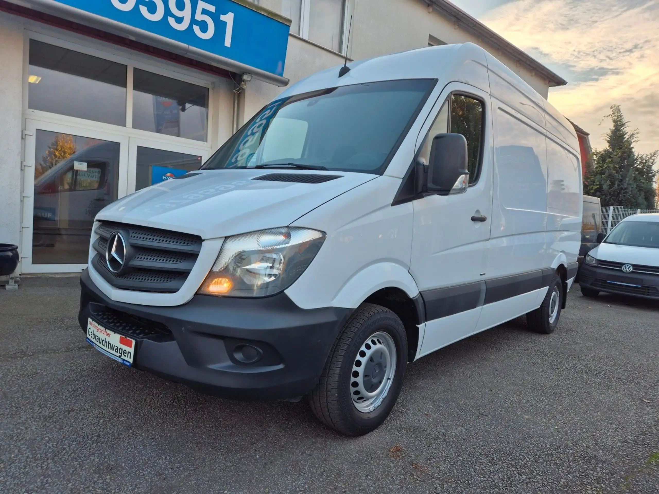 Mercedes-Benz - Sprinter