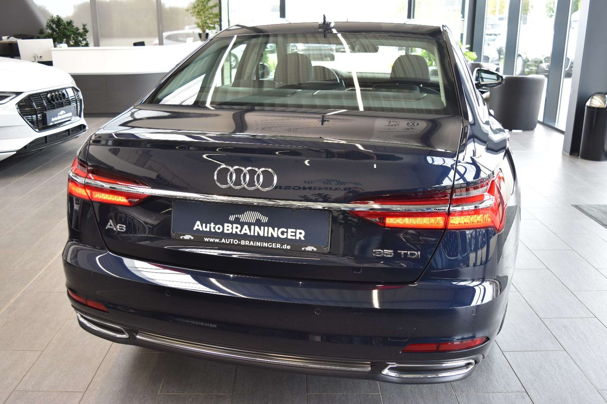 Audi - A6