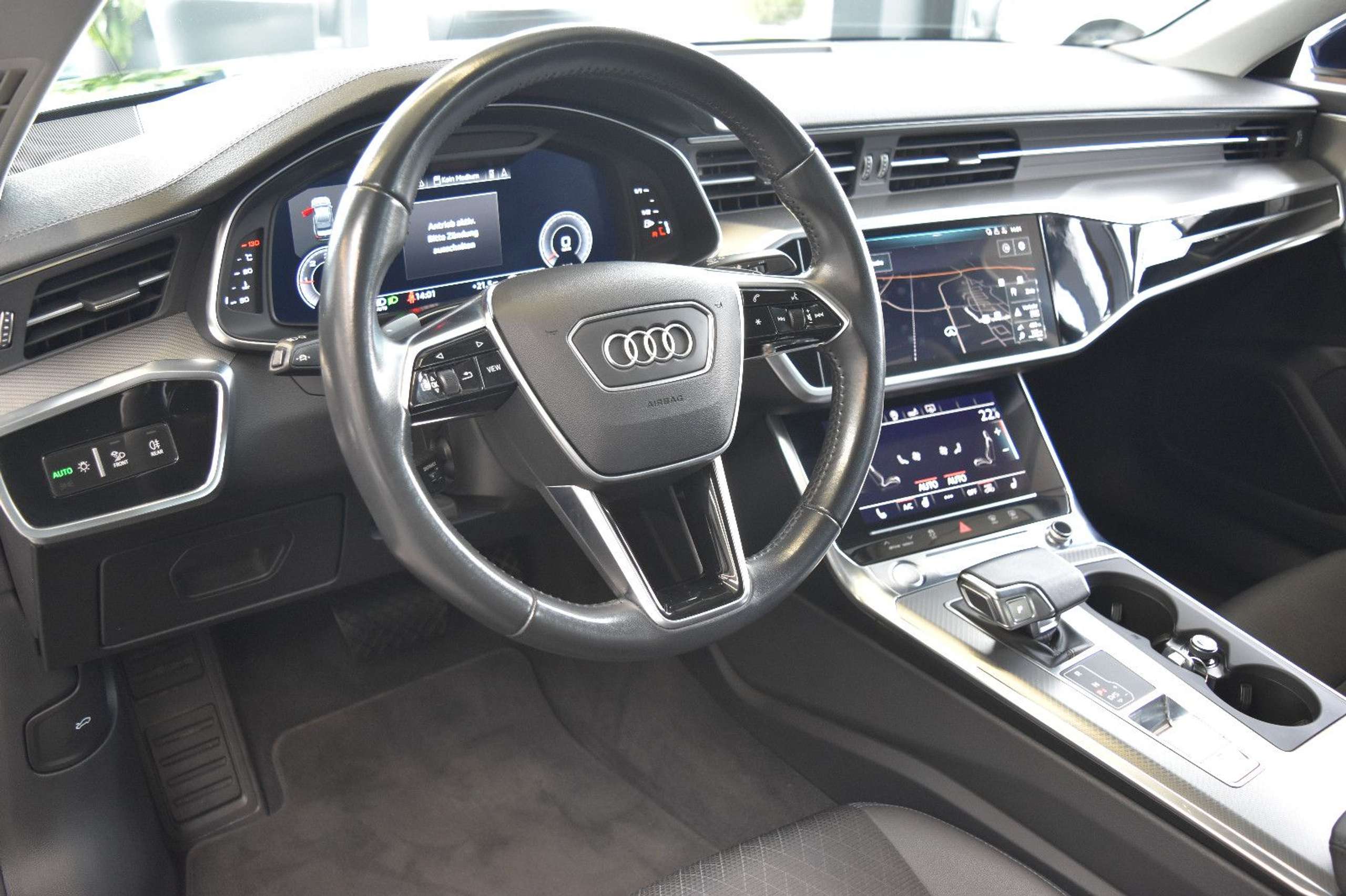 Audi - A6