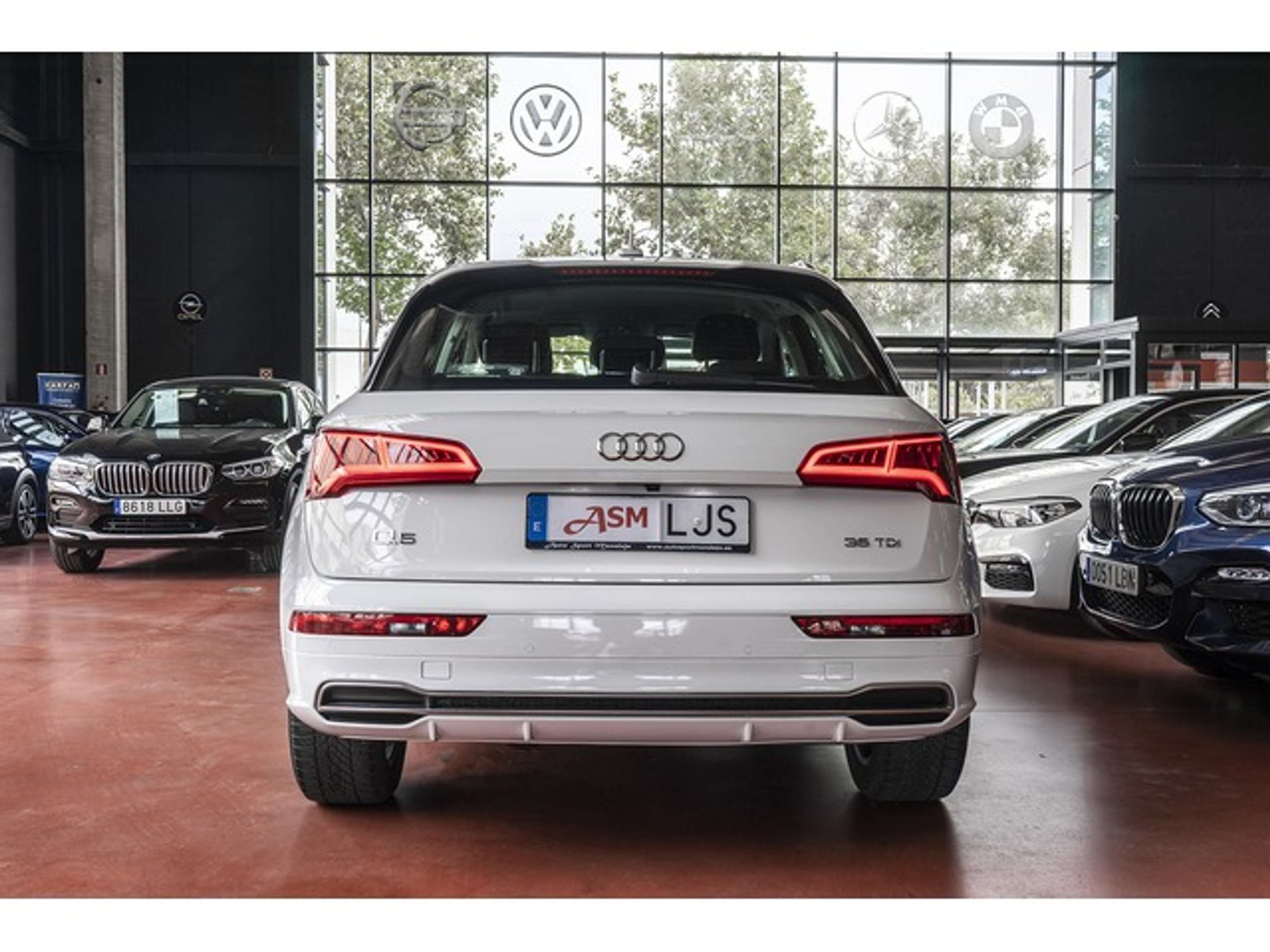 Audi - Q5