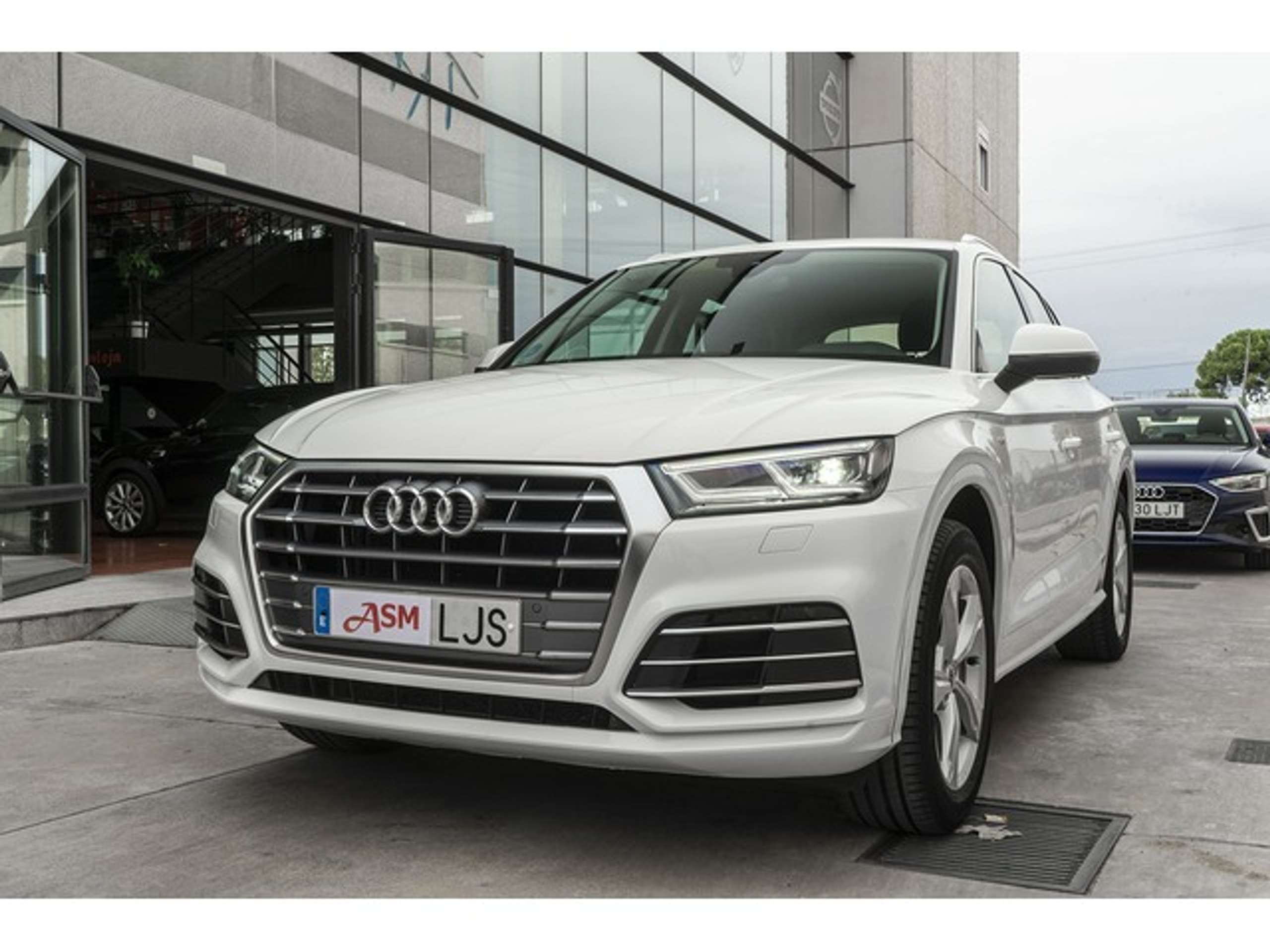 Audi - Q5