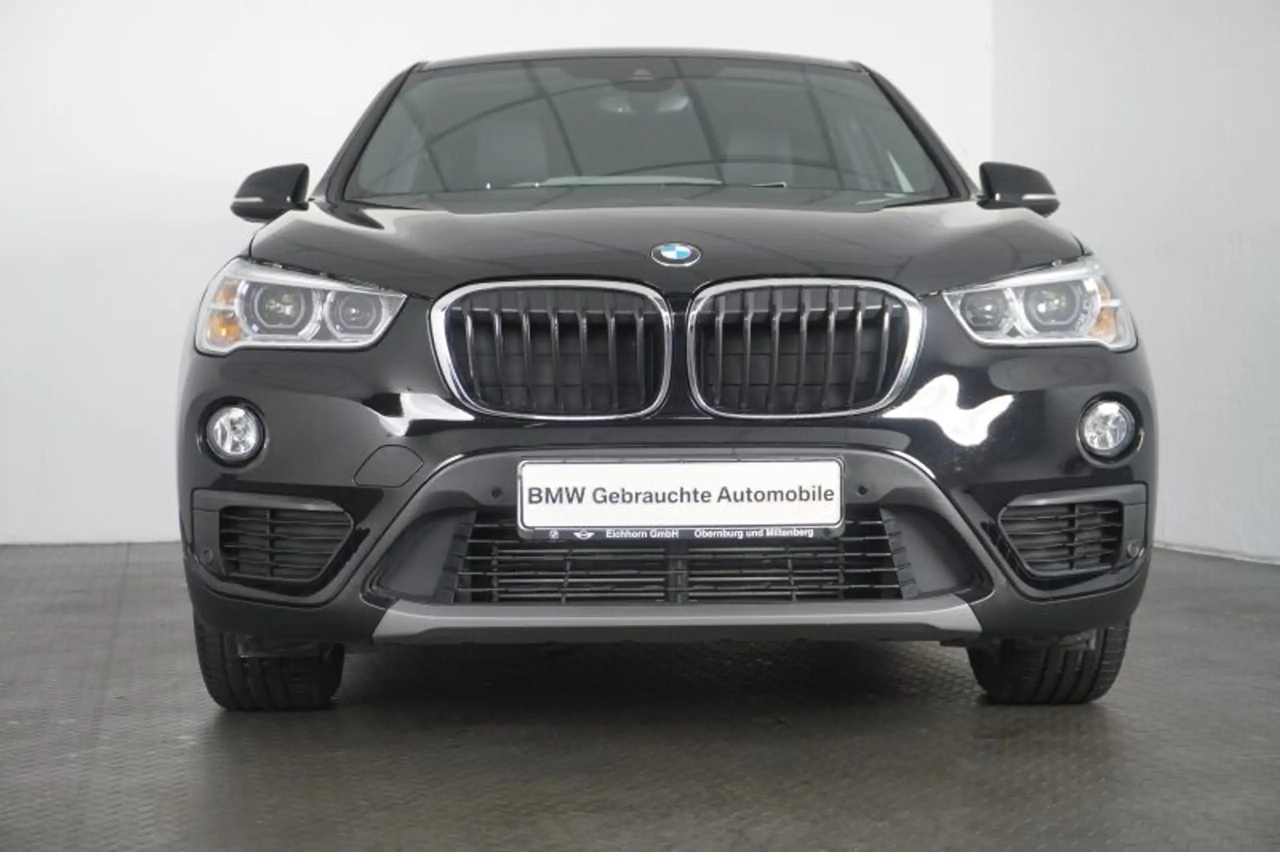 BMW - X1