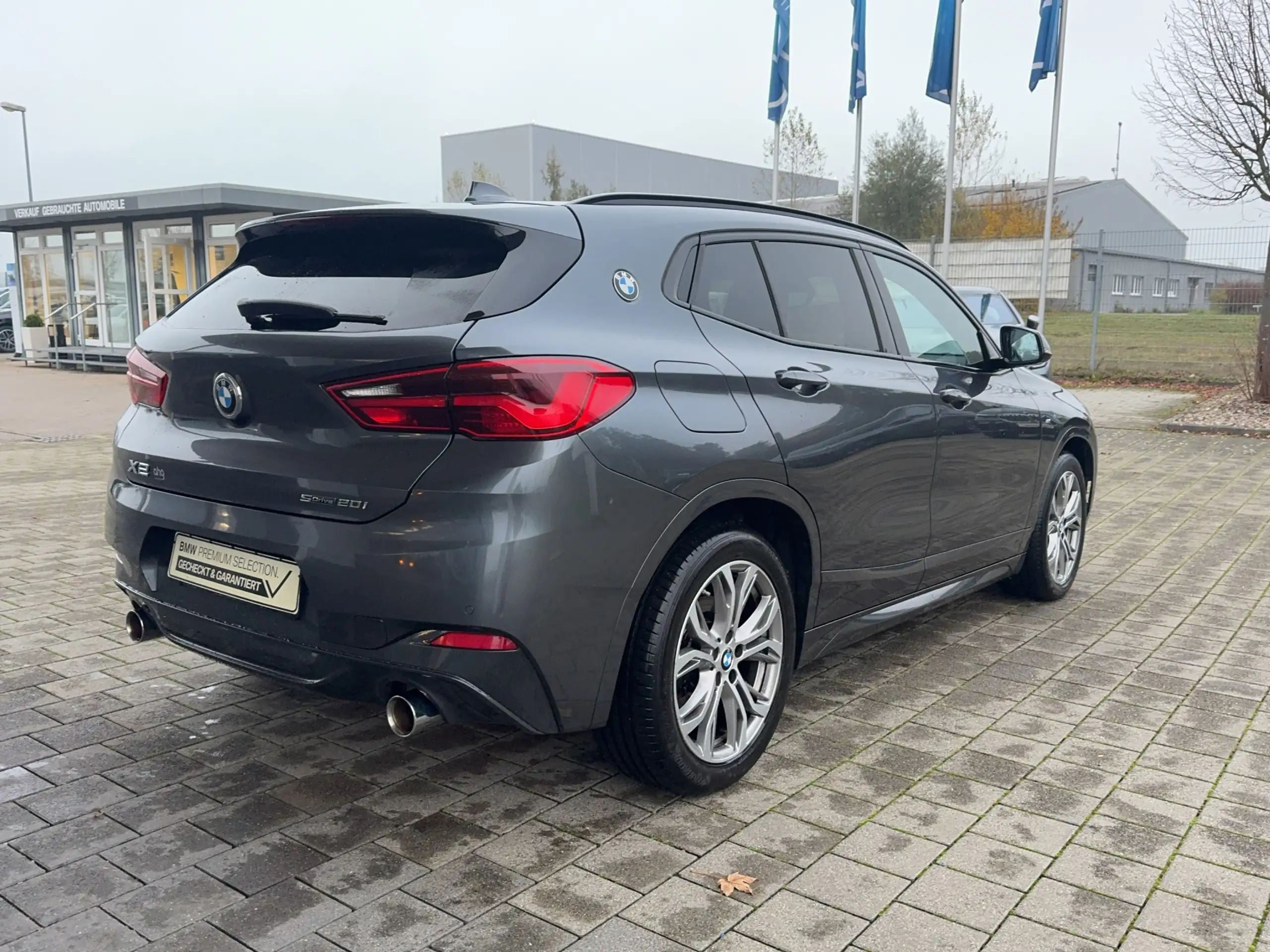 BMW - X2