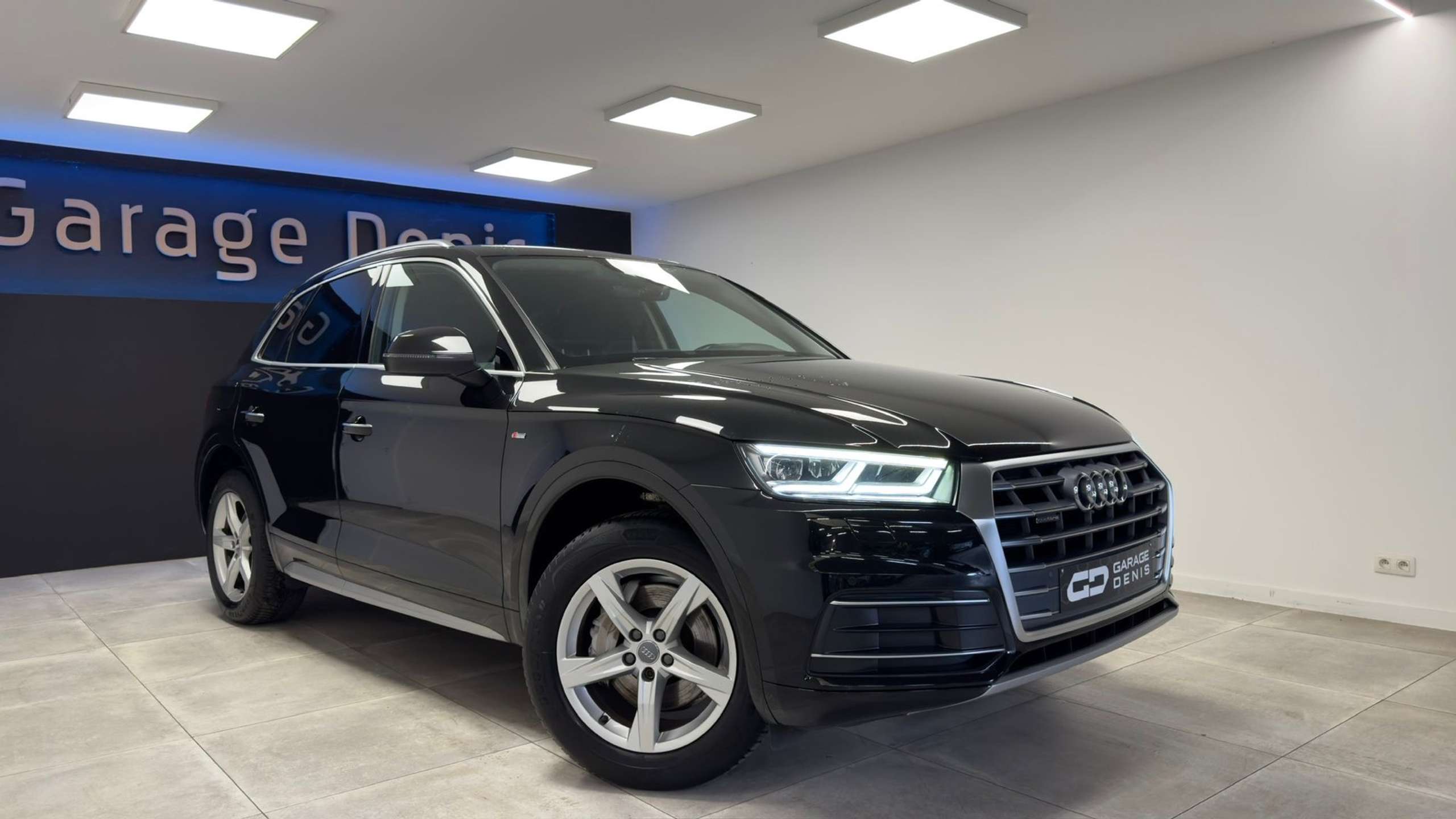 Audi - Q5