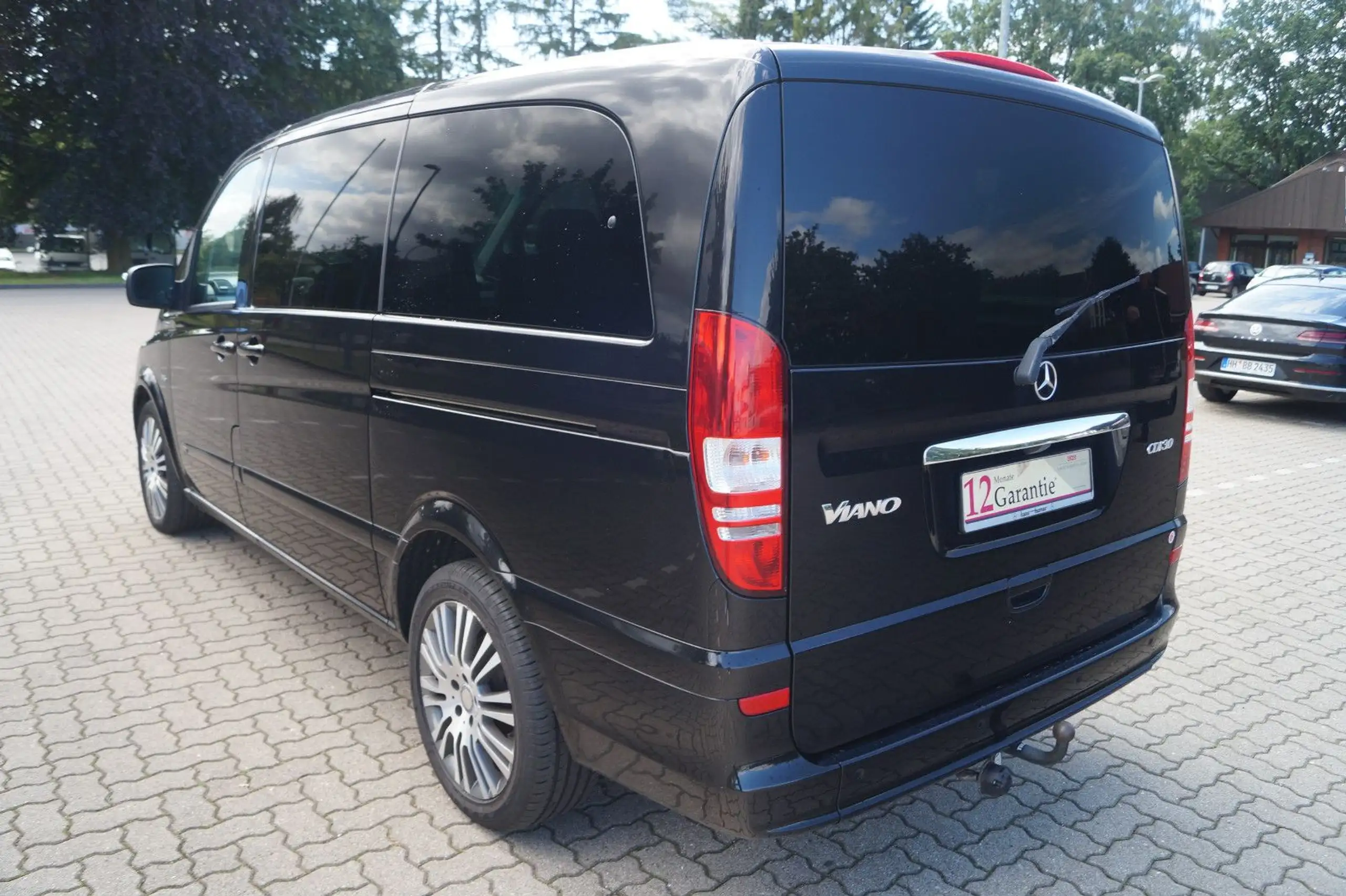 Mercedes-Benz - Viano