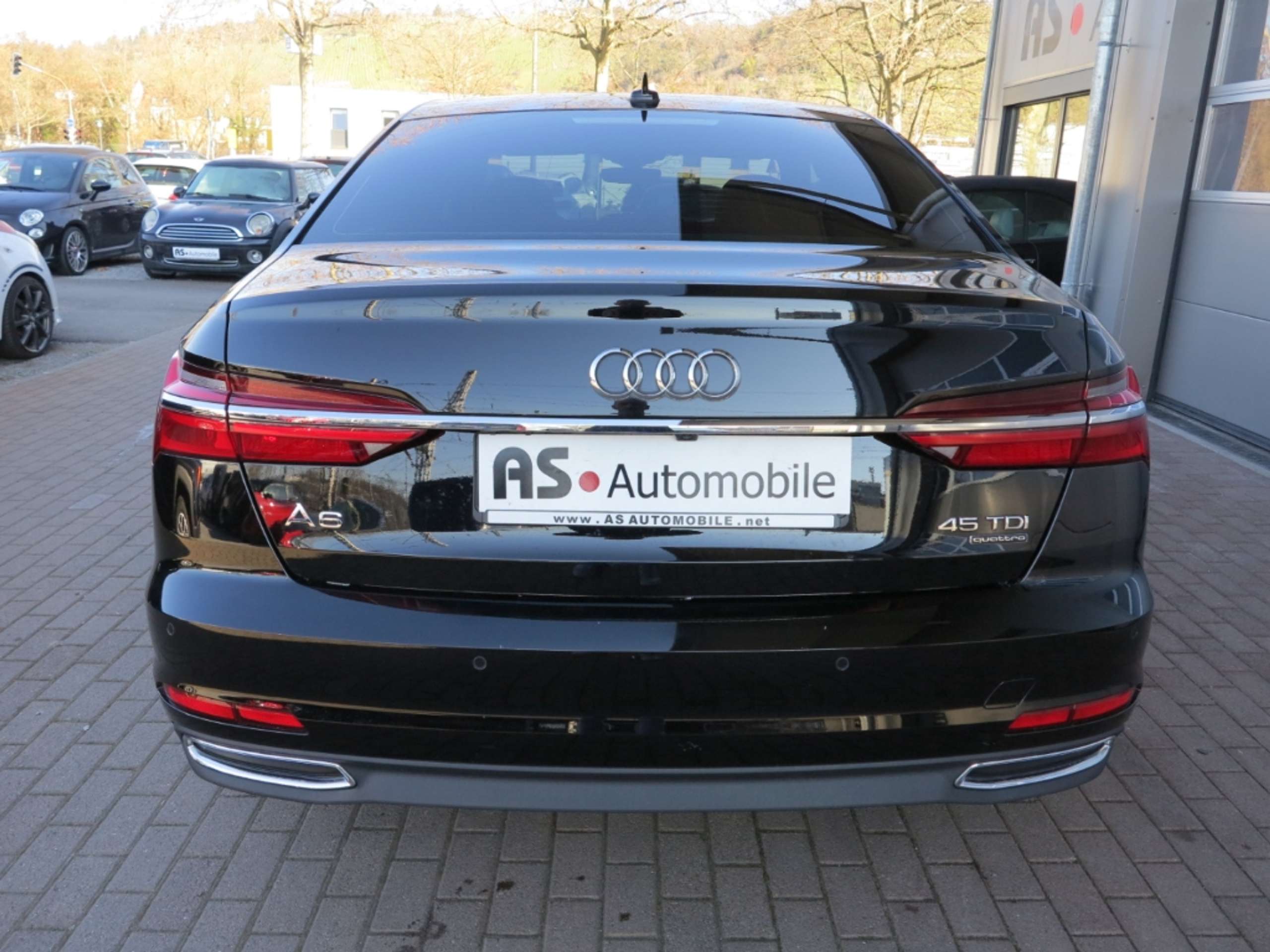 Audi - A6