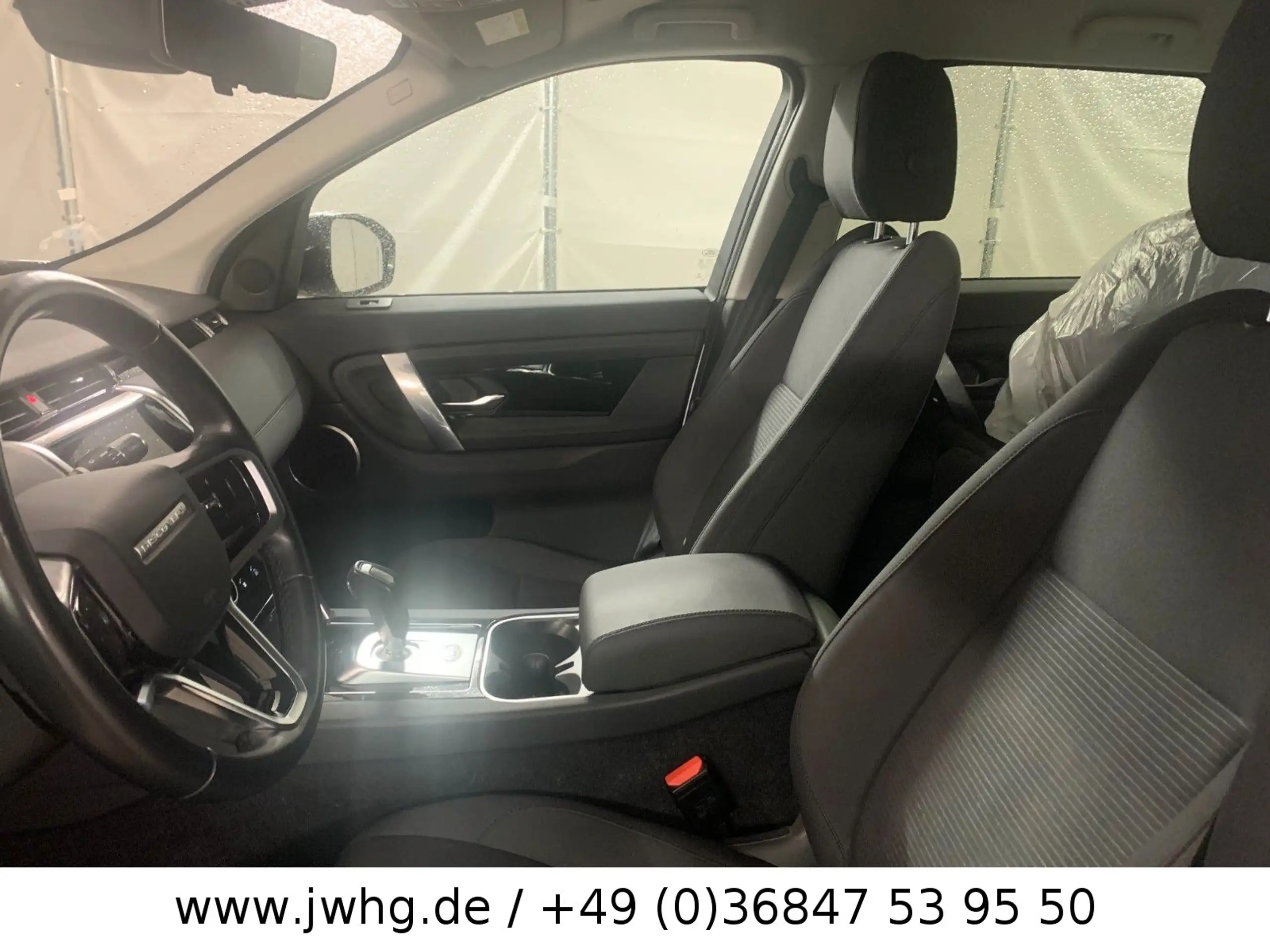 Land Rover - Discovery Sport