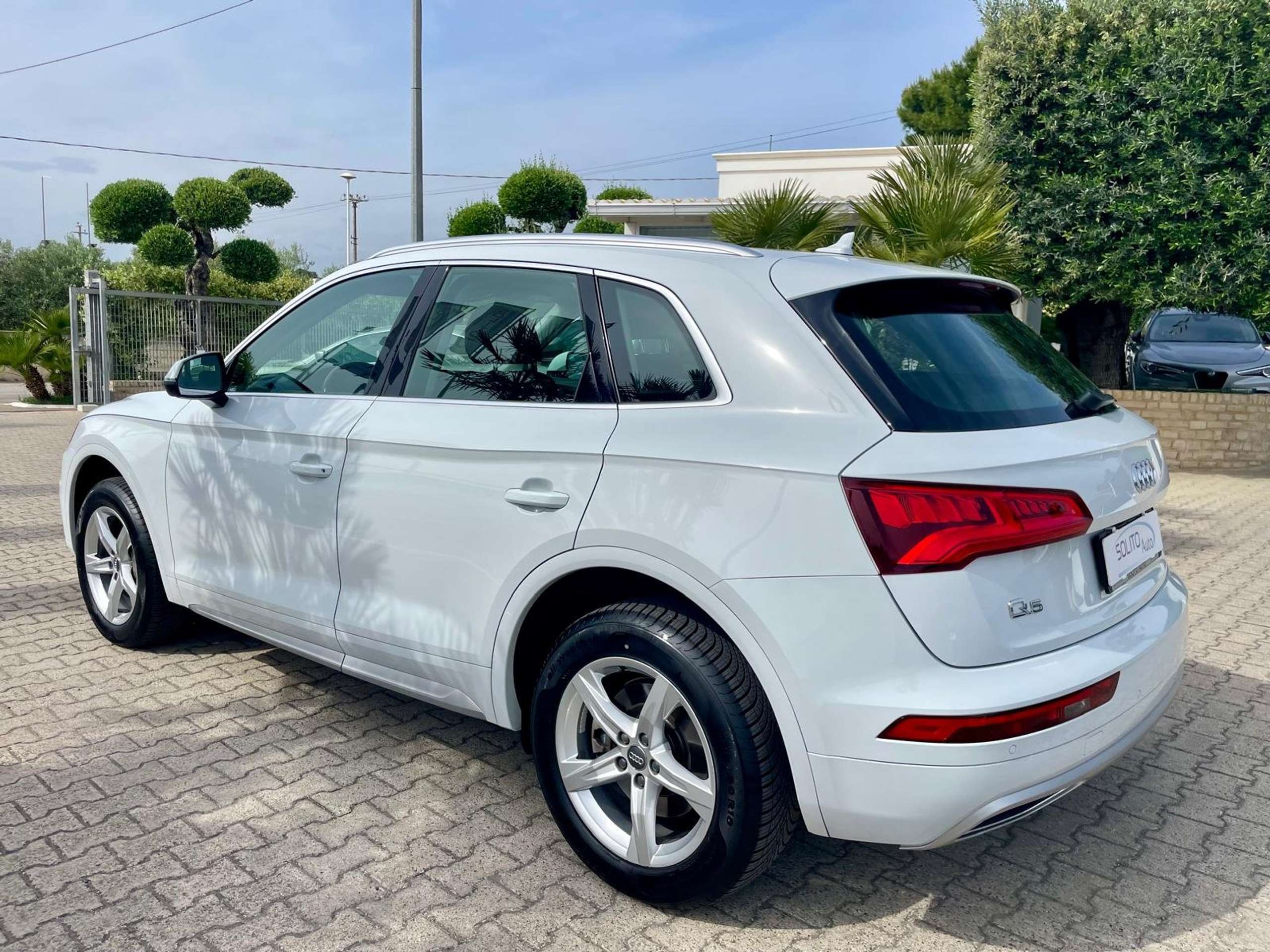 Audi - Q5