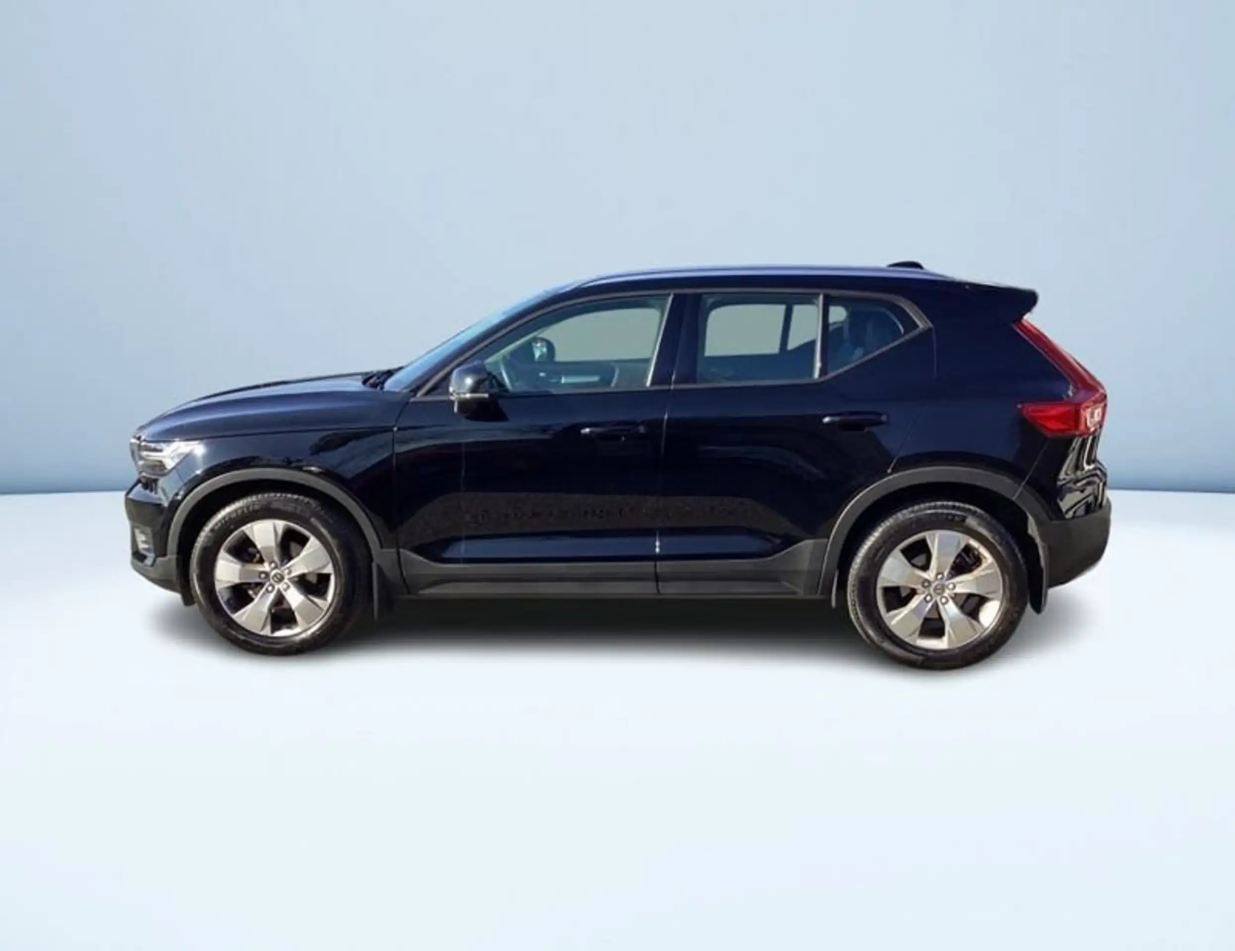 Volvo - XC40