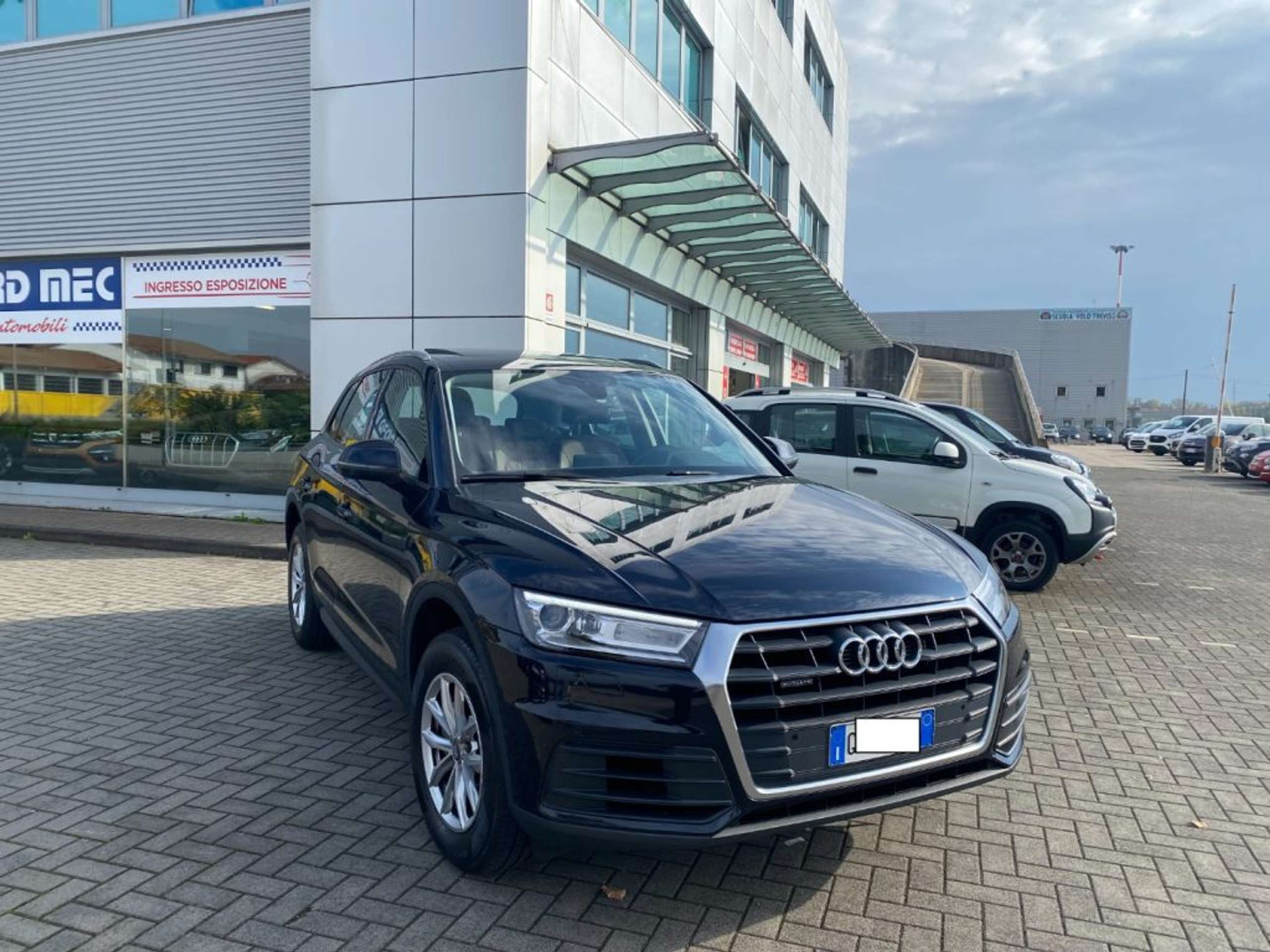 Audi - Q5