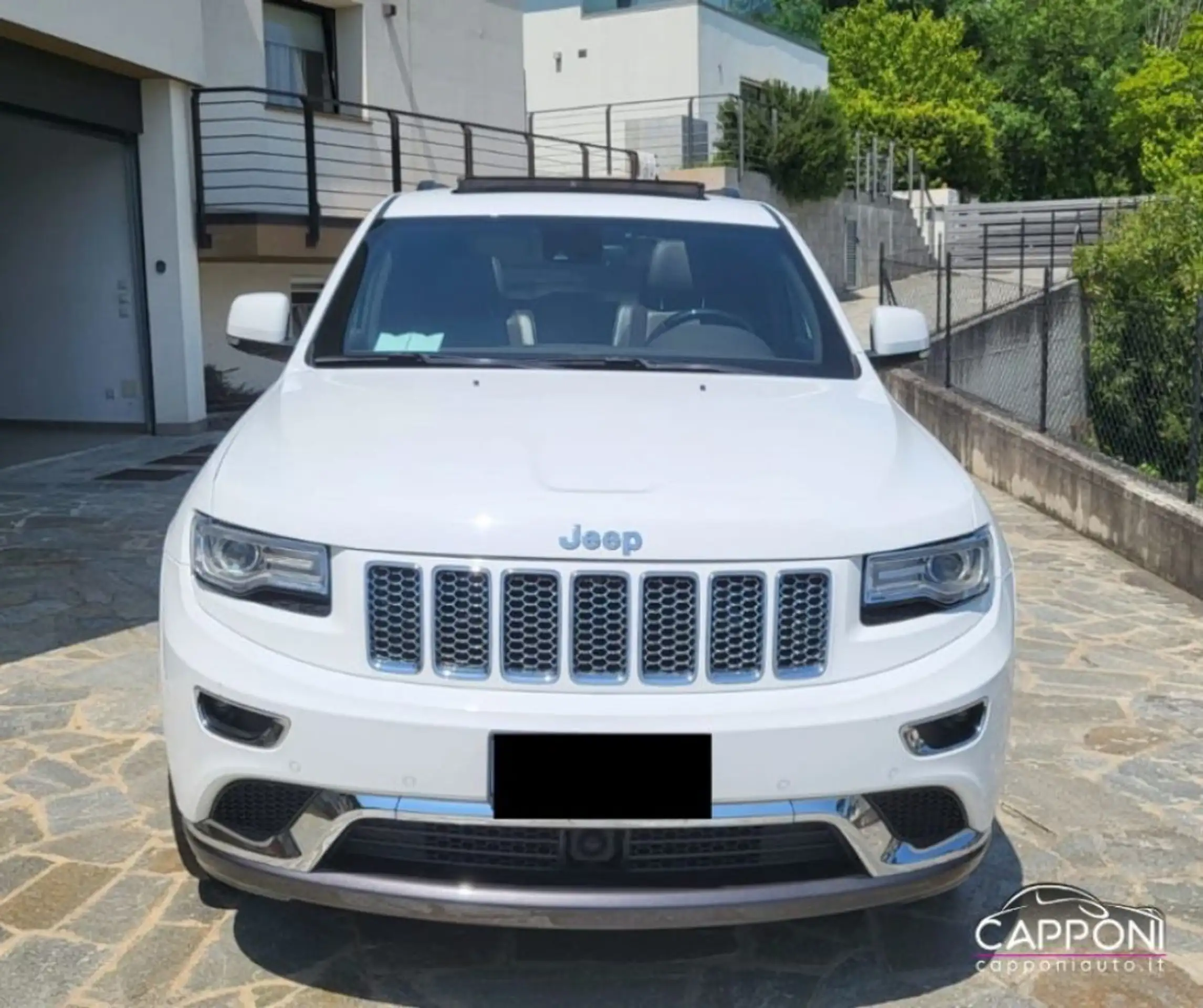 Jeep - Grand Cherokee