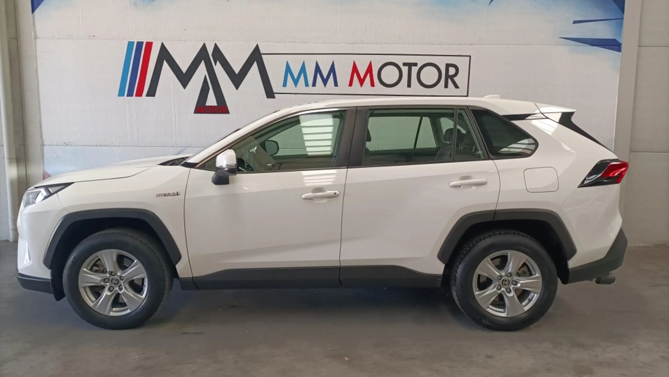 Toyota - RAV 4